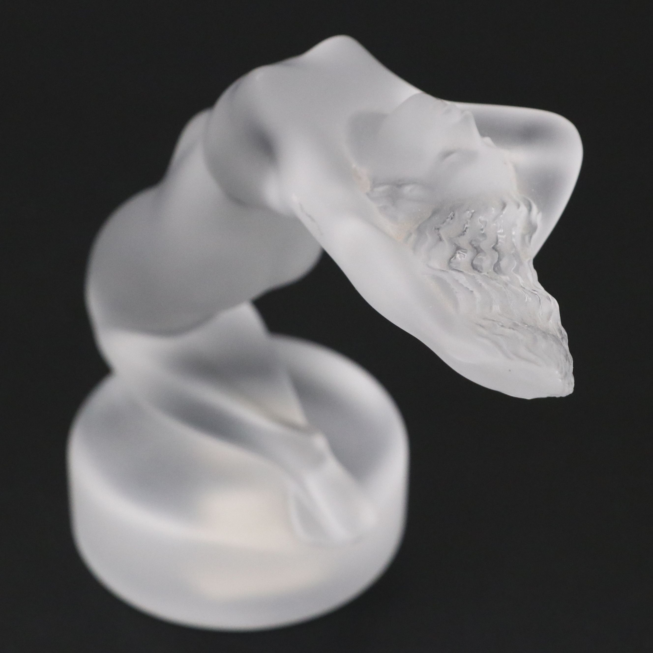 Lalique "Chrysis" Frosted Crystal Paperweight, Late 20th Century