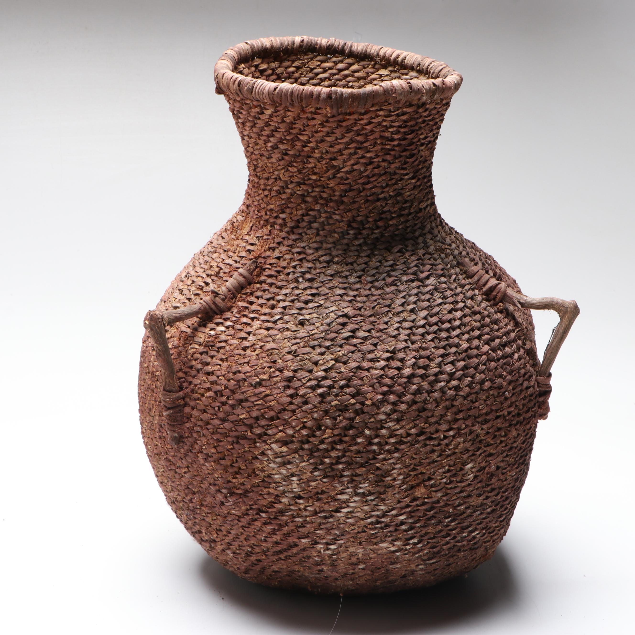 Southwestern Indigenous Hand-Woven "Tus" Twig Handled Water Basket