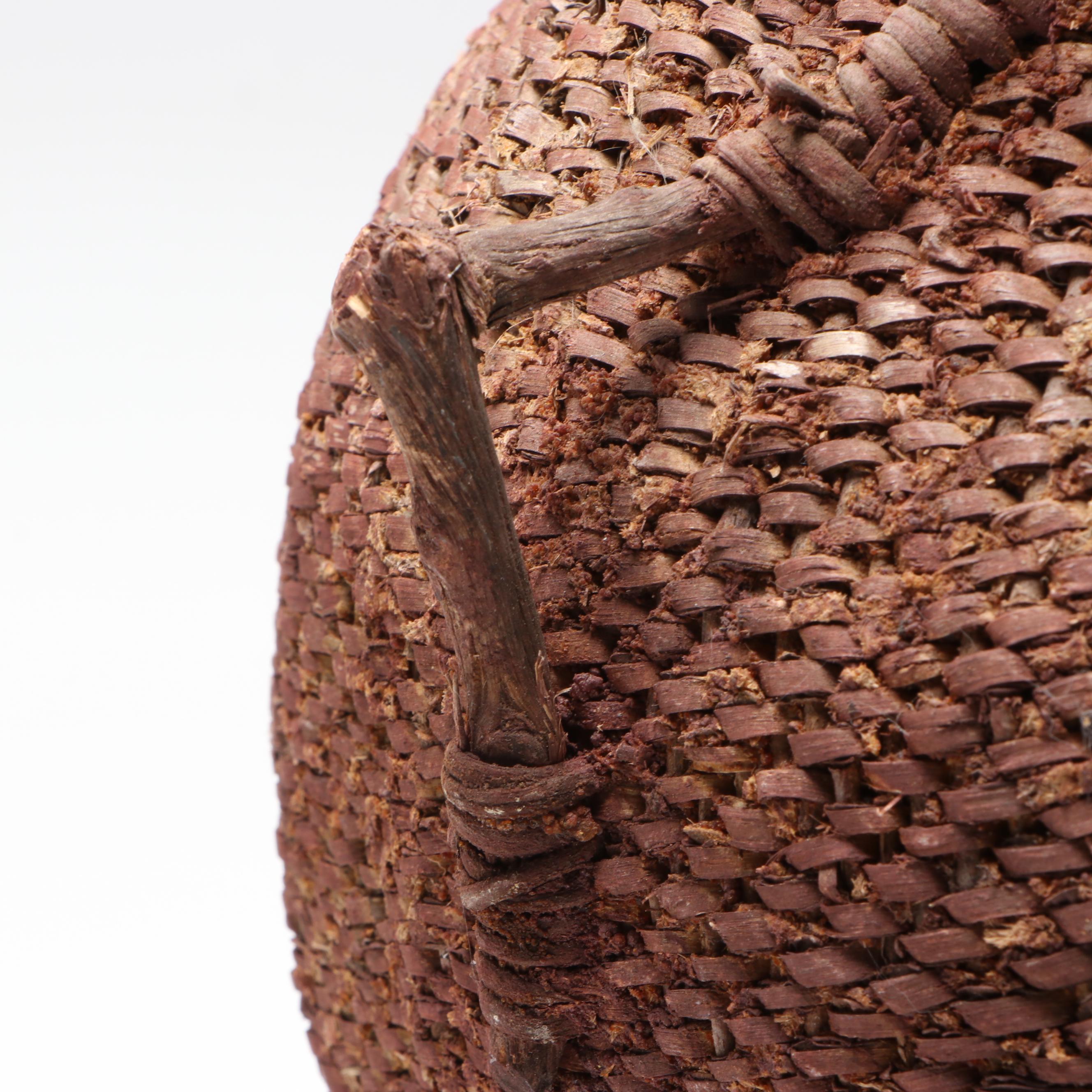 Southwestern Indigenous Hand-Woven "Tus" Twig Handled Water Basket