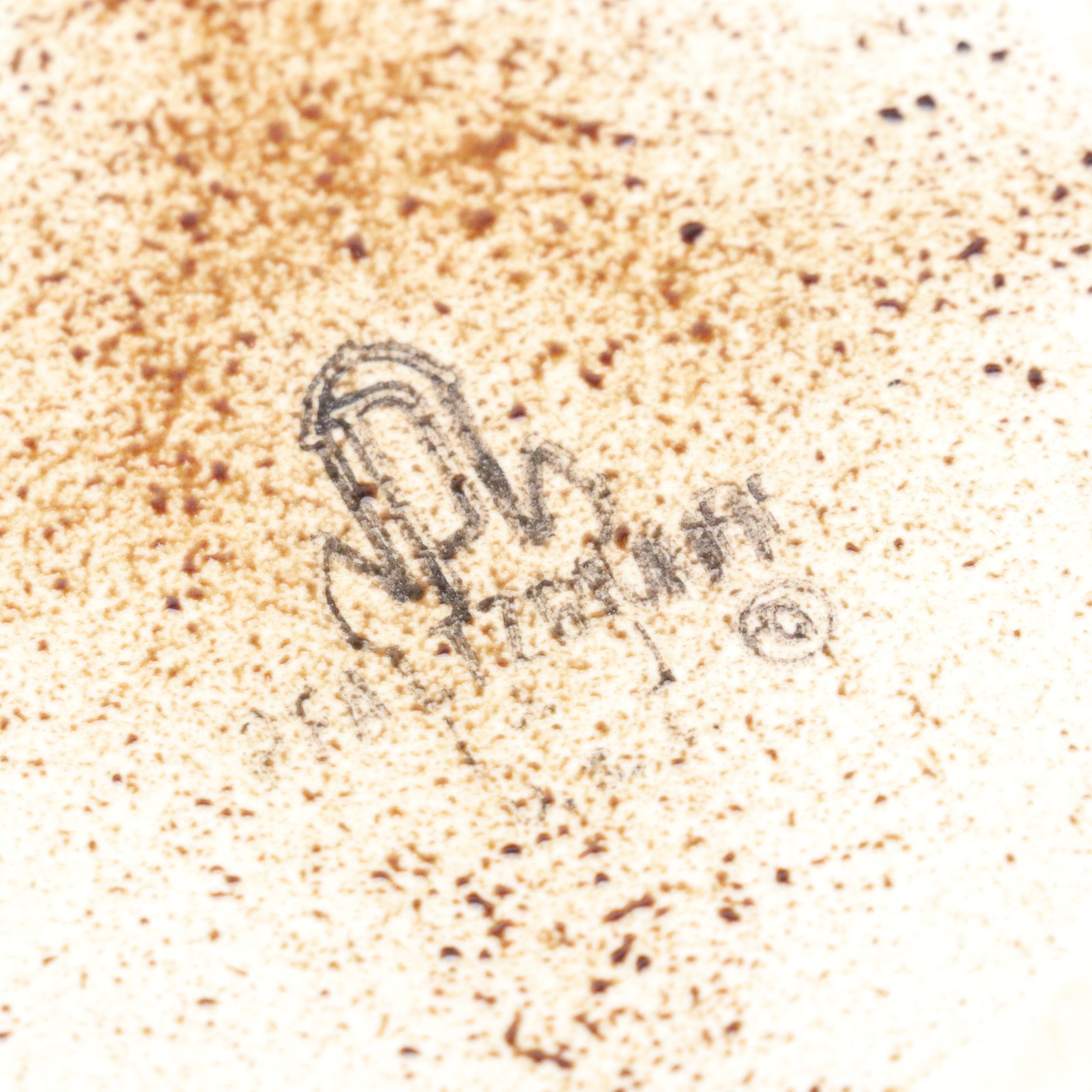 Robert Maxwell Style Eathenware Crocks & Bowl