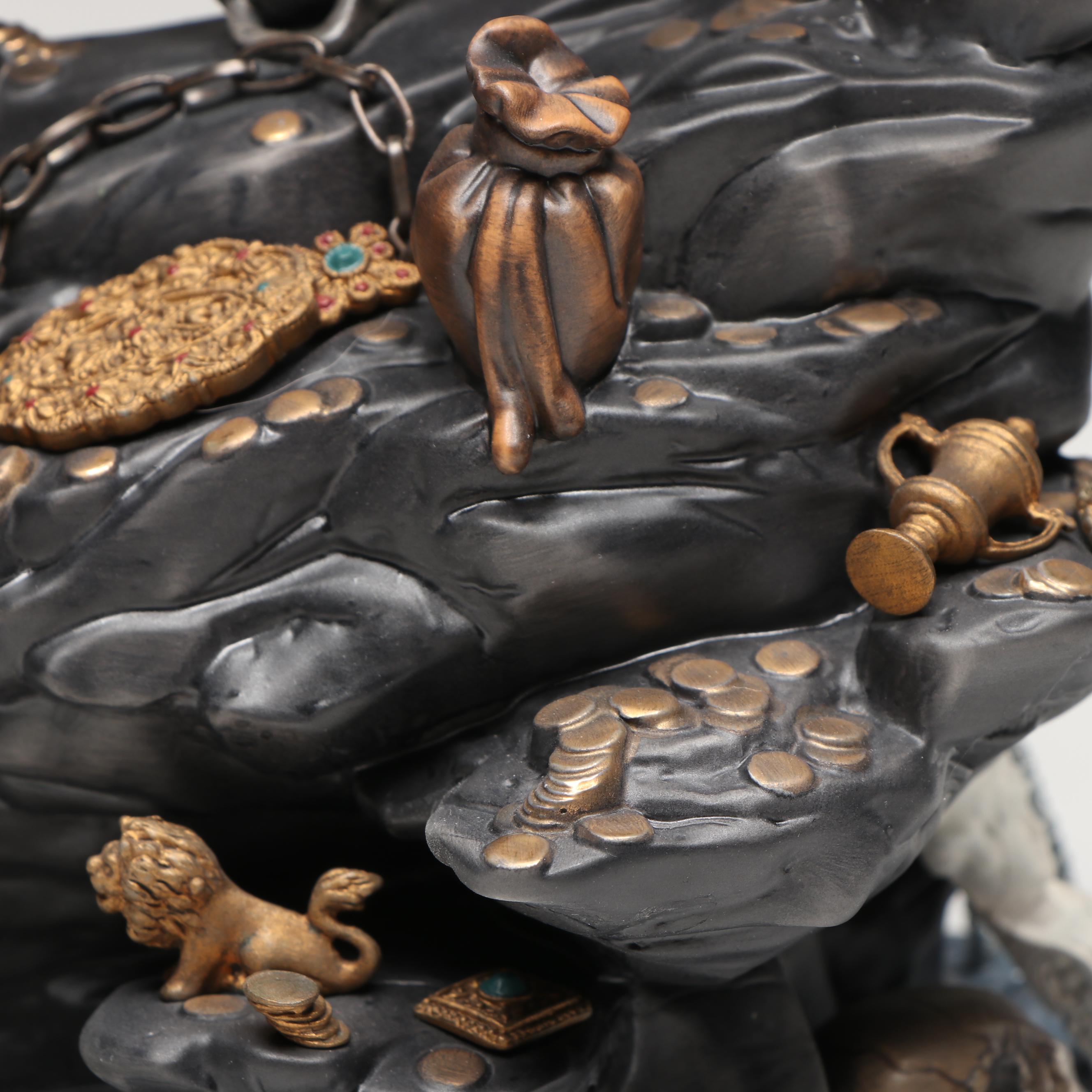 Disney "Swashbuckling Scoundrel"  and "Black-Hearted Brigand" Porcelain Figures