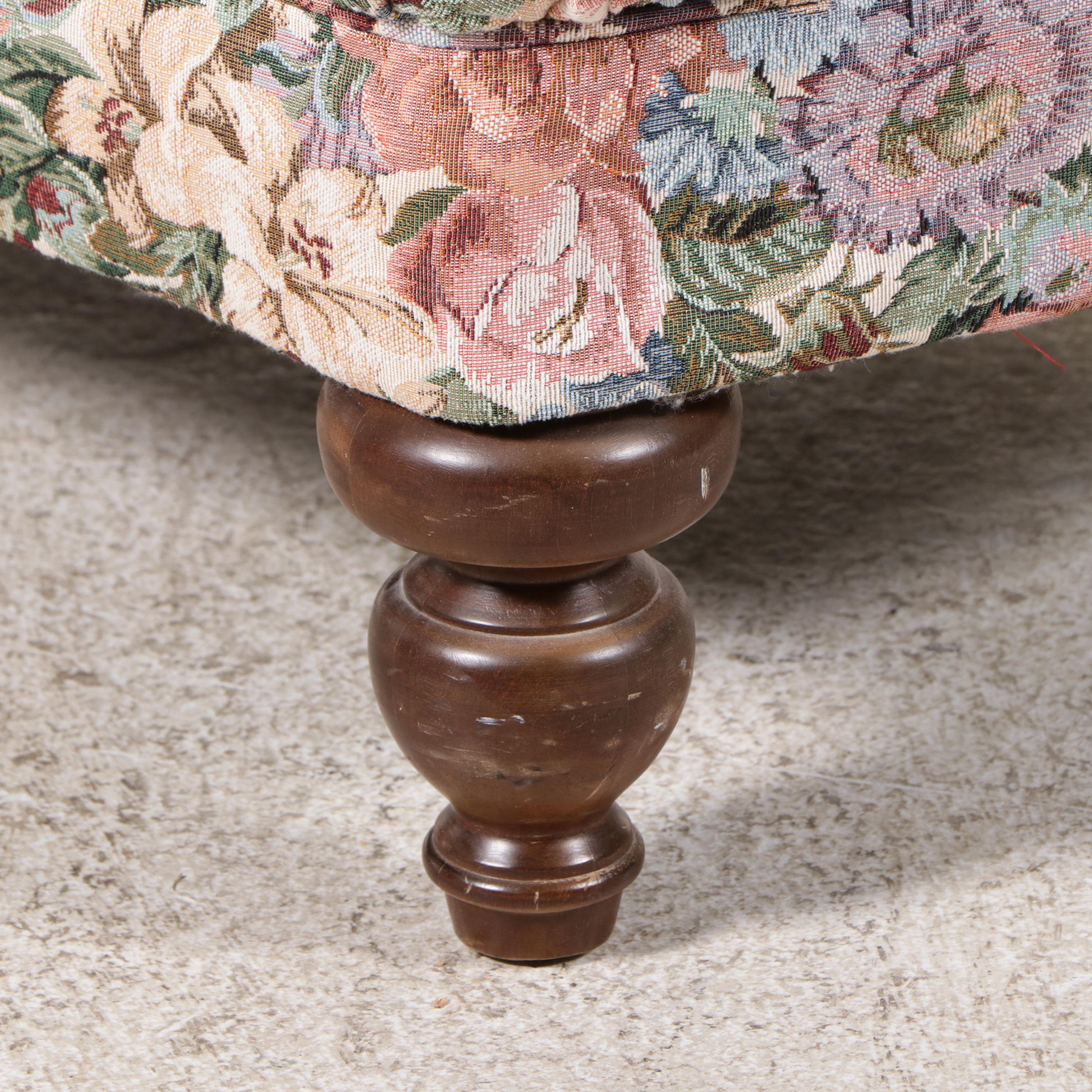 Edwardian Style Upholstered Chaise Lounge