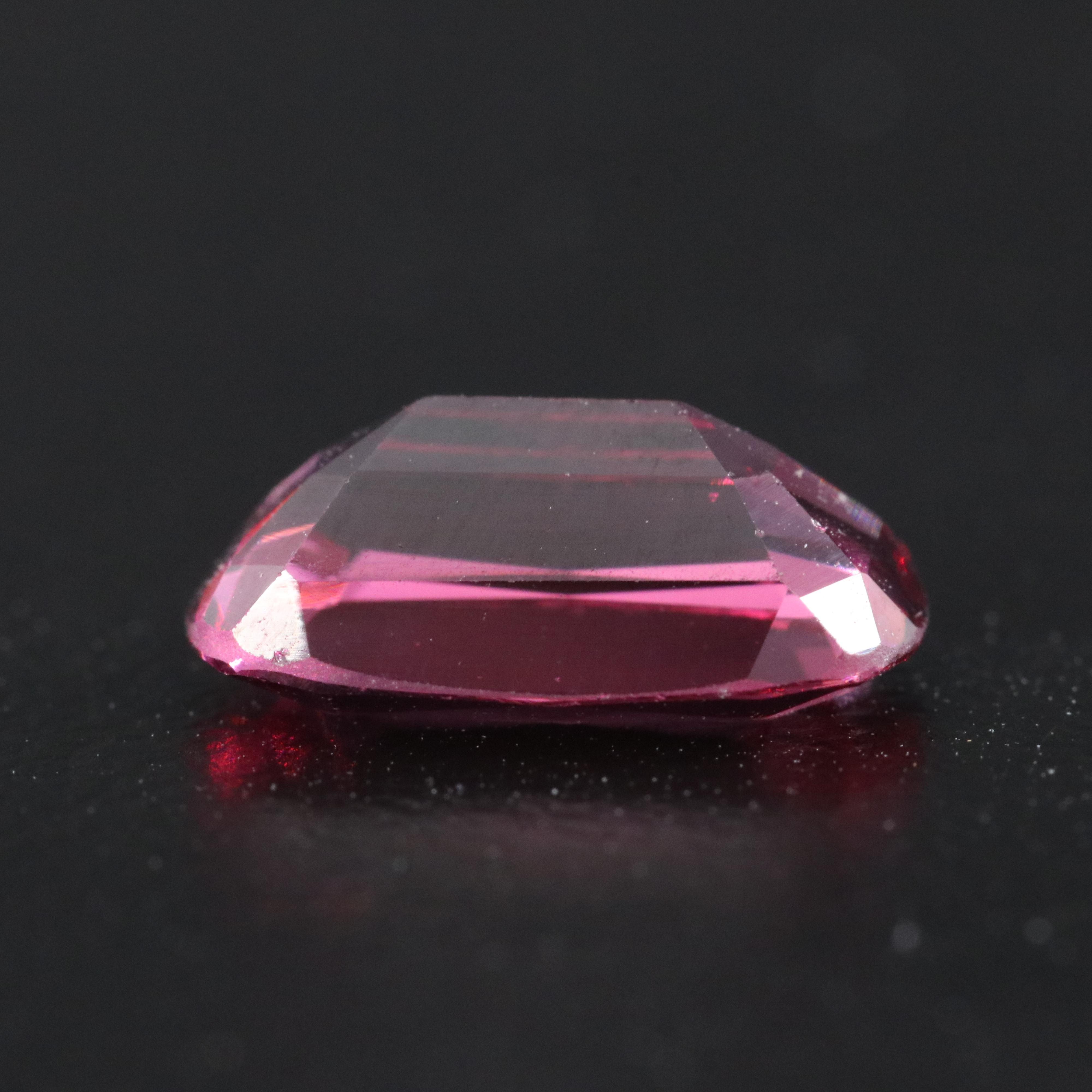 Loose 2.50 CT Garnet