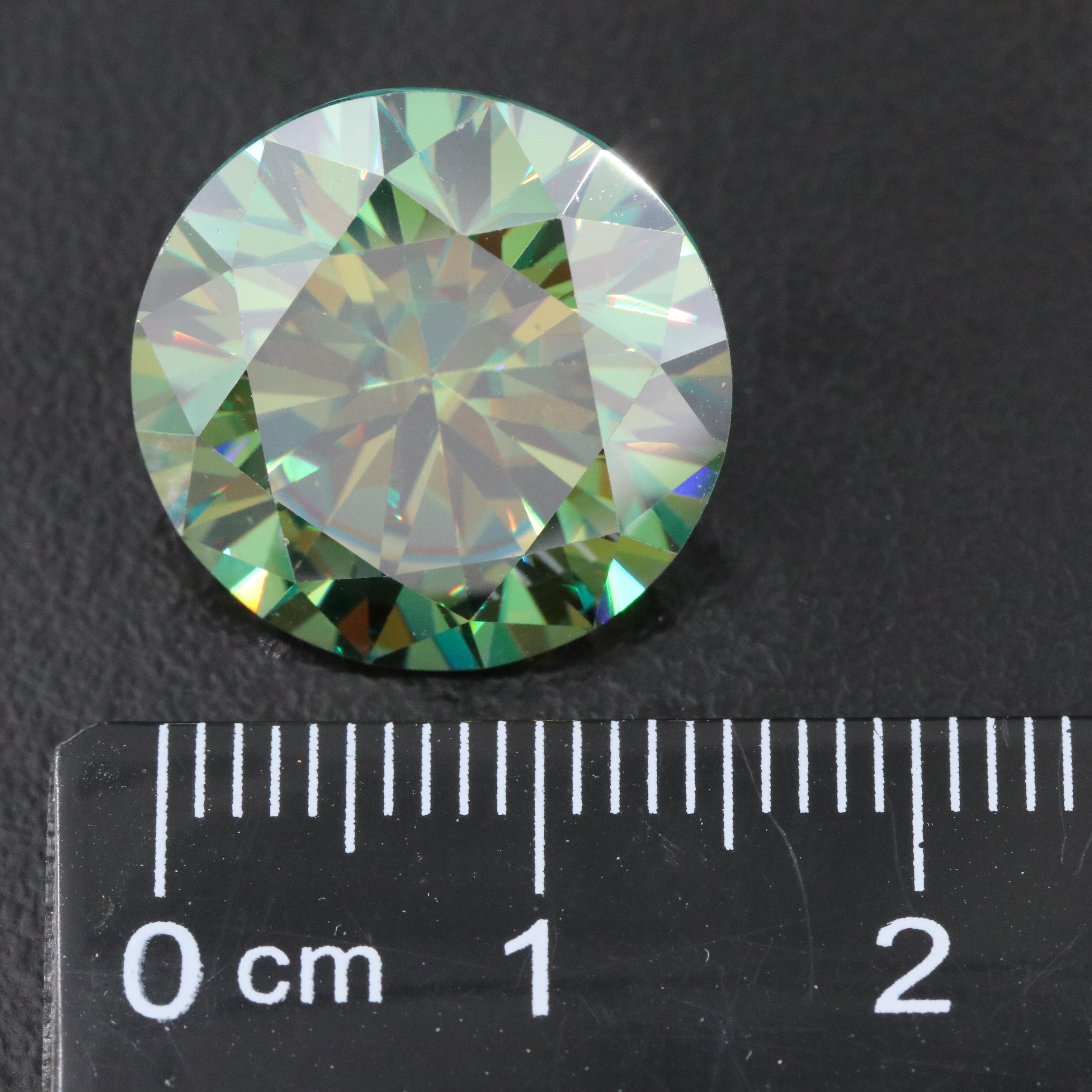 Loose 14.03 CT Moissanite