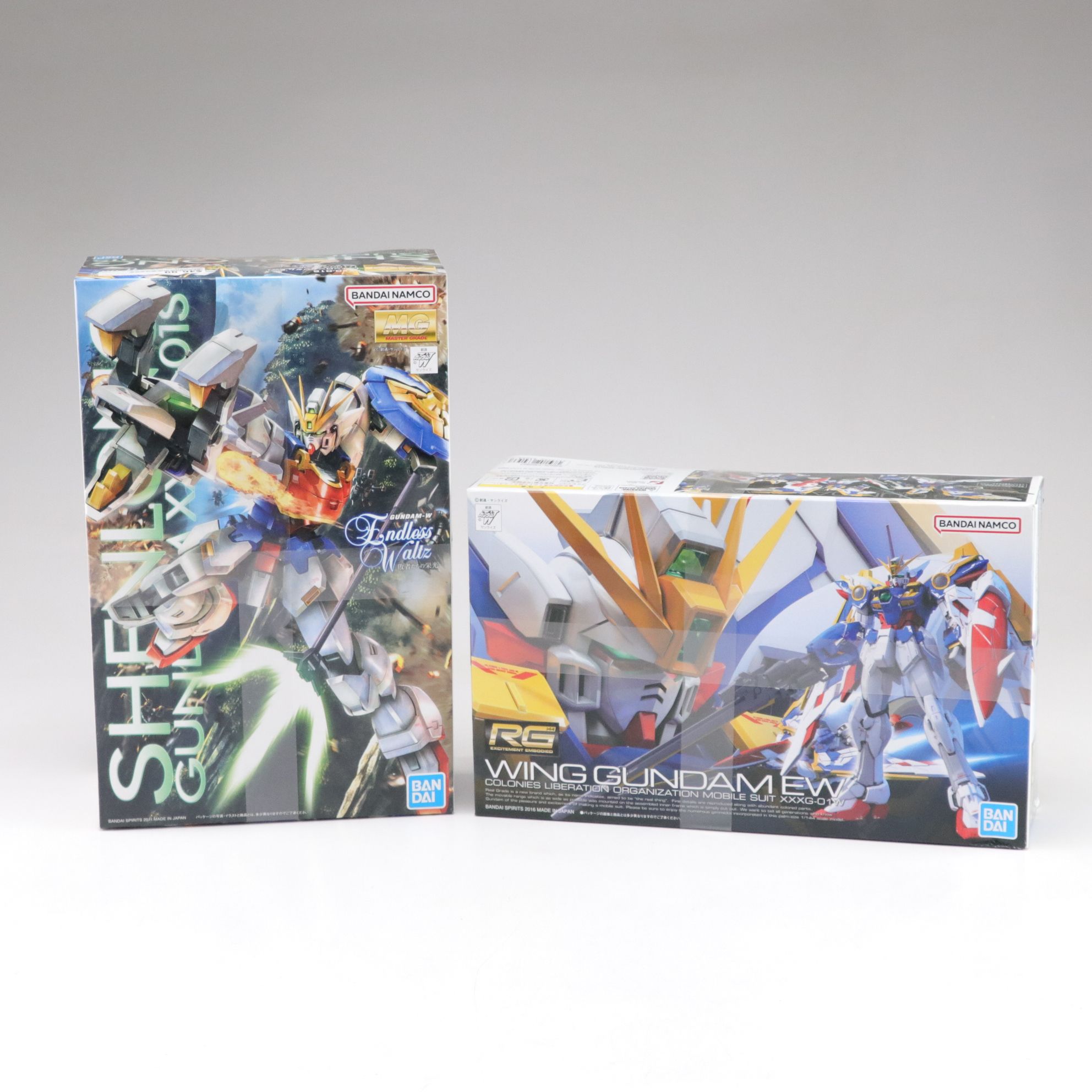 Master Grade "Shenlong" & Real Grade "Wing Gundam" Model Kits