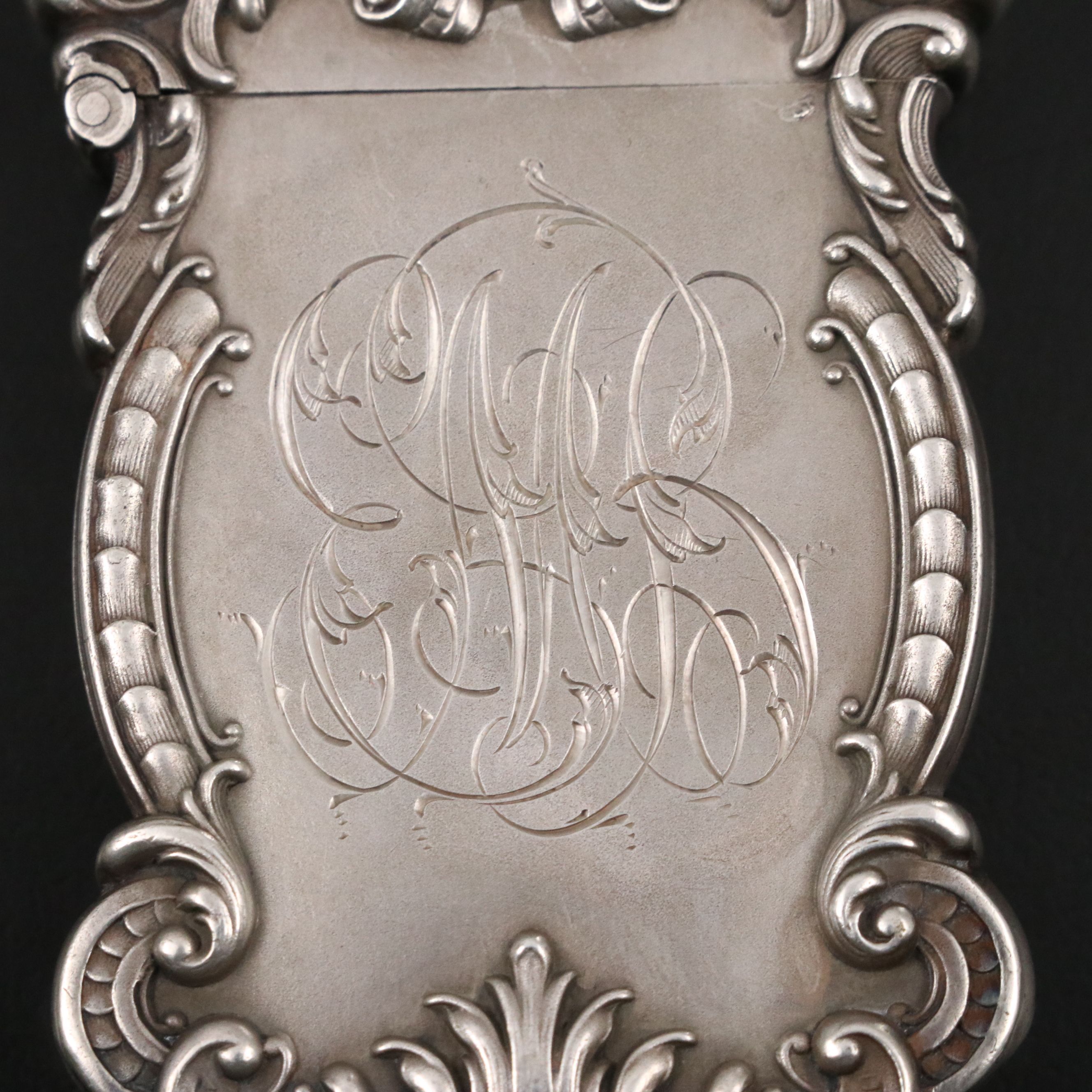 William B. Kerr & Co Art Nouveau Sterling Silver Vesta Case