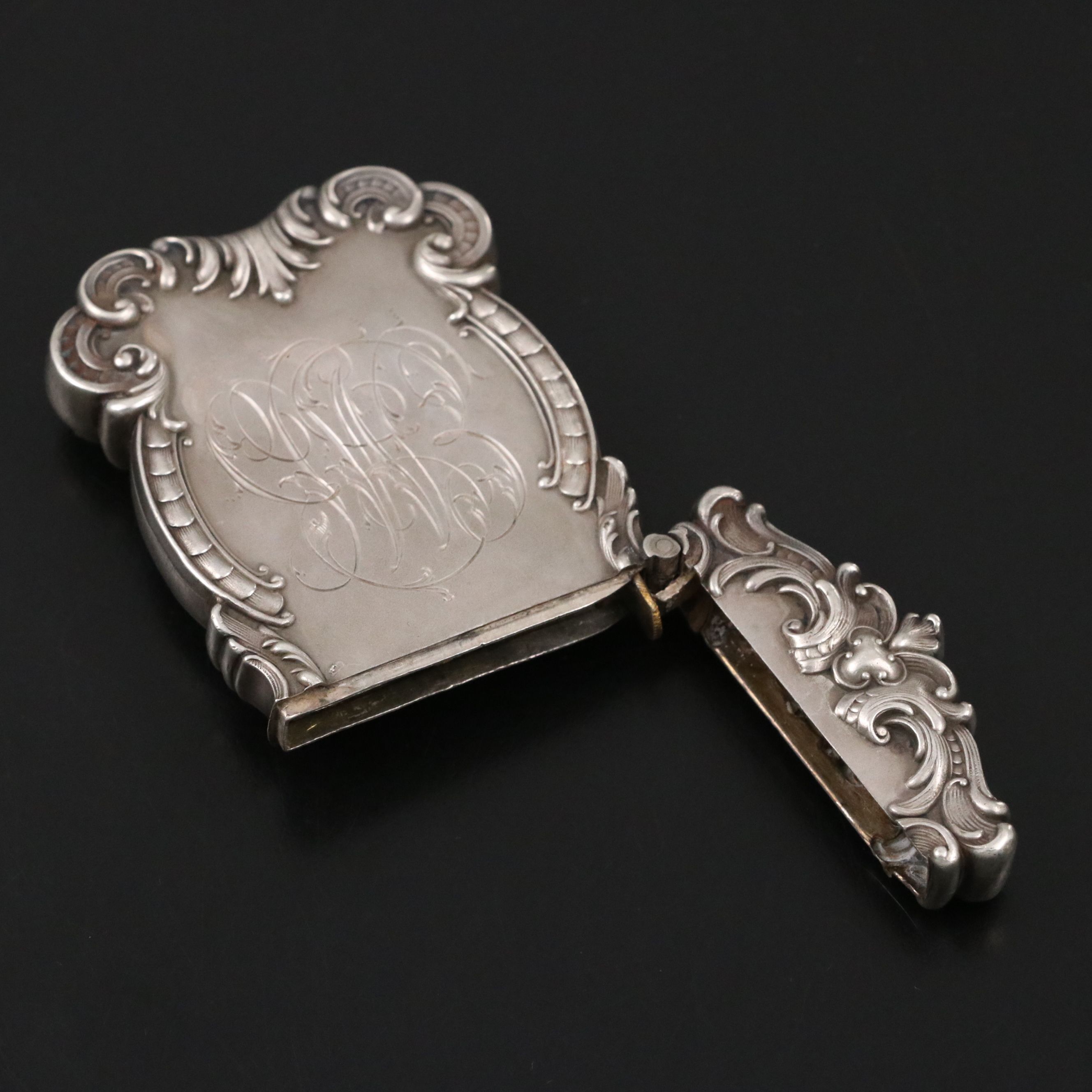 William B. Kerr & Co Art Nouveau Sterling Silver Vesta Case