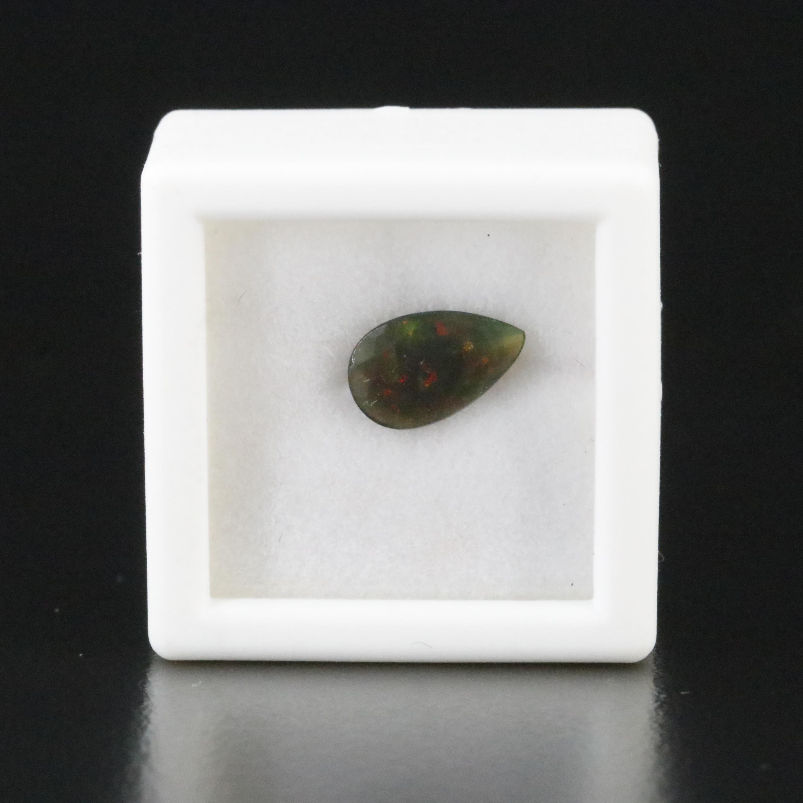 Loose 0.55 CT Opal
