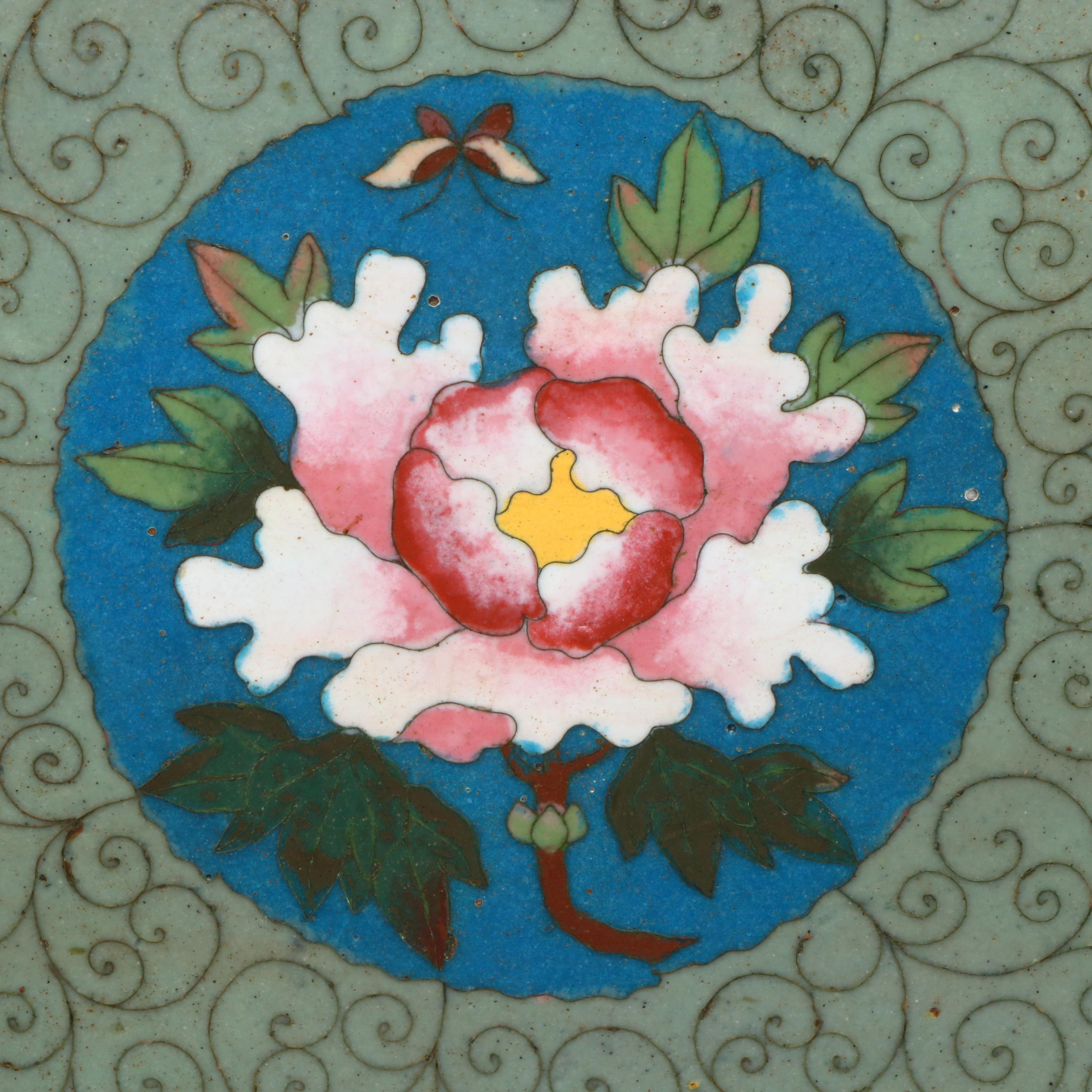 Japanese Cloisonné Tray Attributed to Namikawa Sōsuke , Late 19th Century