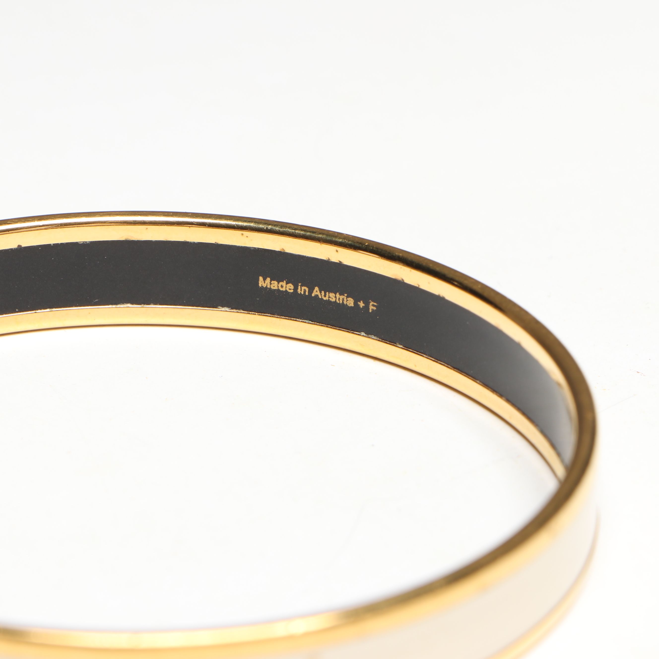 Hermès White Calèche Narrow Enamel Bangle