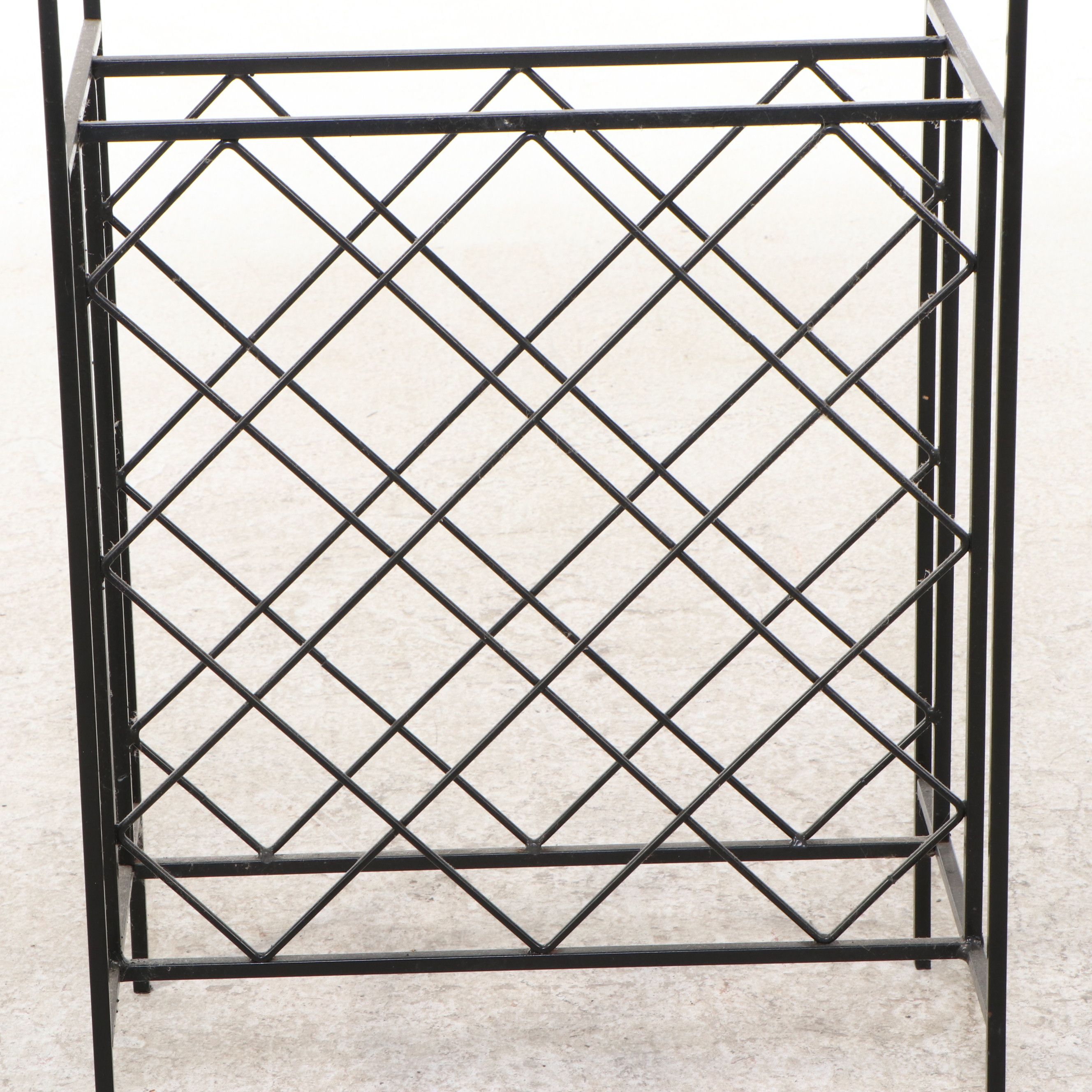Black Powder Coated Metal Hall Rack with Tray