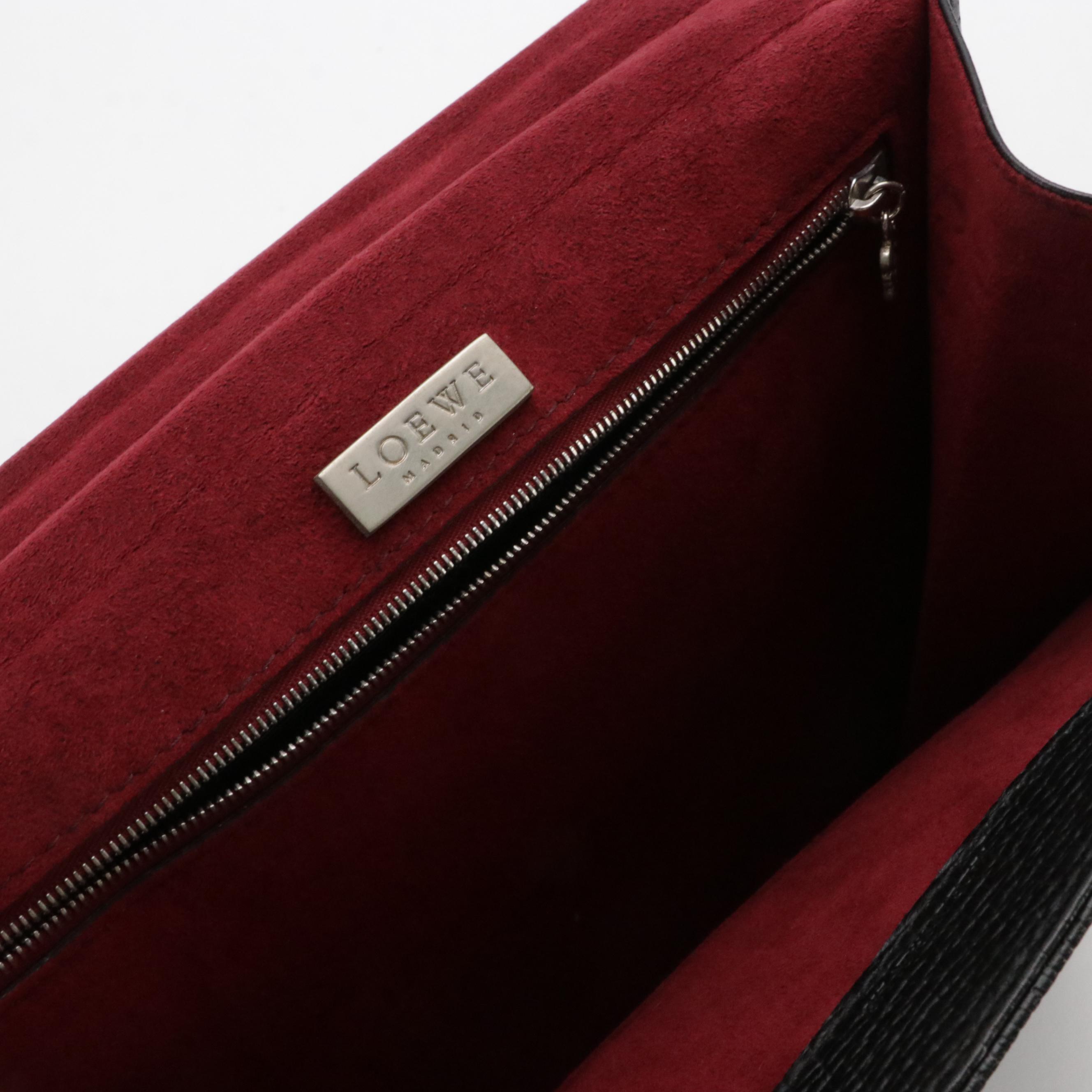 Loewe Barcelona Shoulder Bag in Grained Calfskin Leather