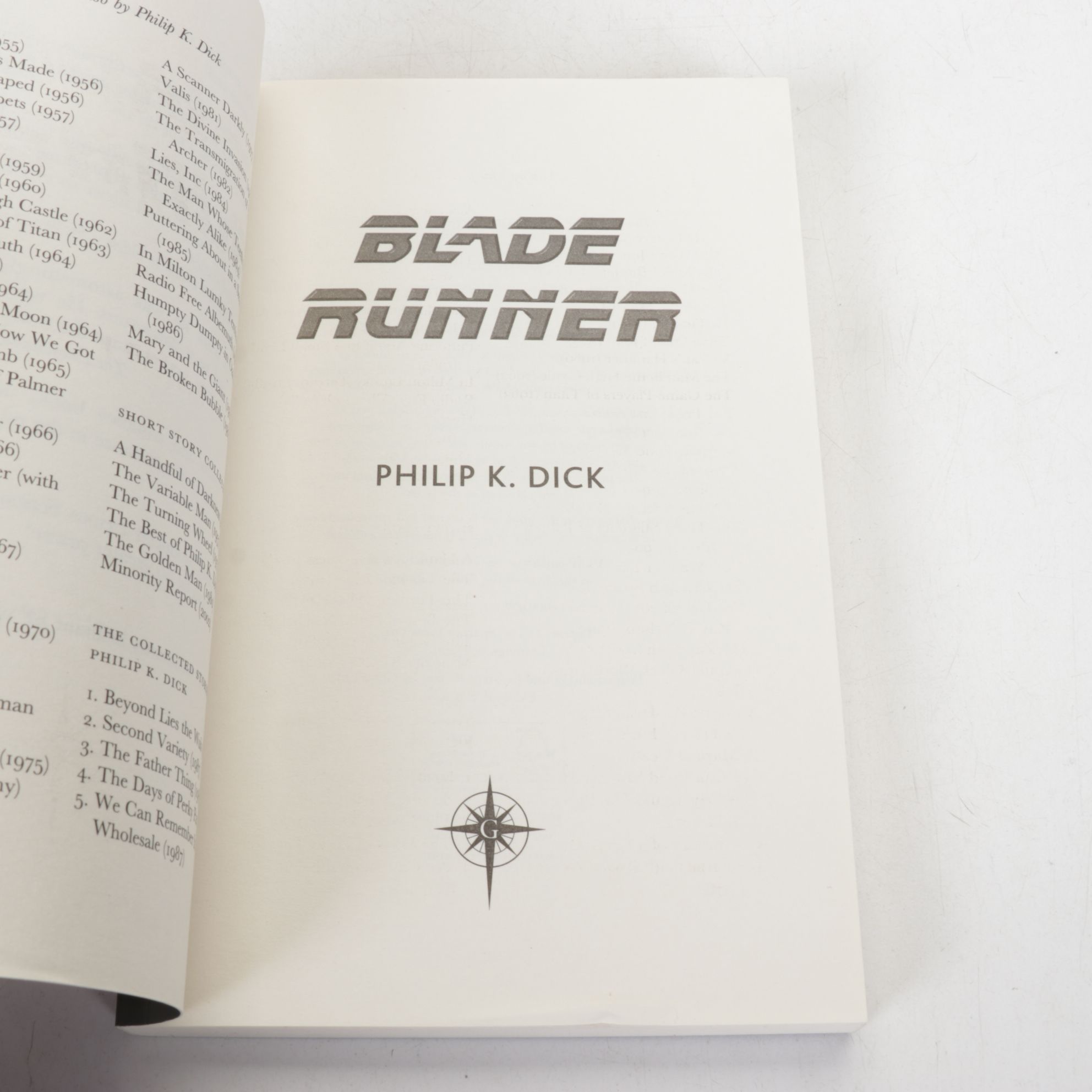 H.P. Lovecraft Collected Stories with Other Horror & SciFi Novels