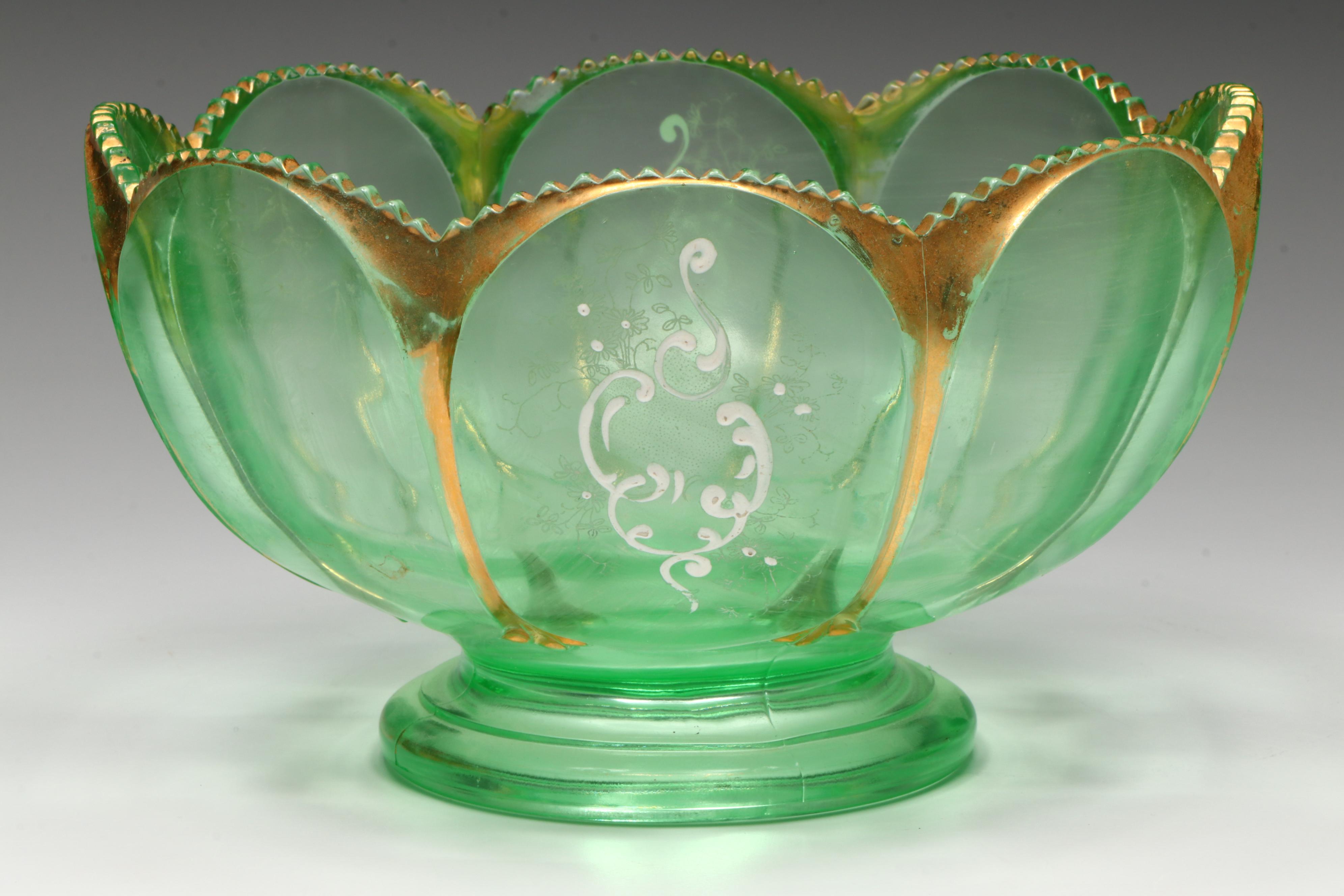 Northwood "Nestor" Gilt Accented and Enameled Uranium Glass Berry Set