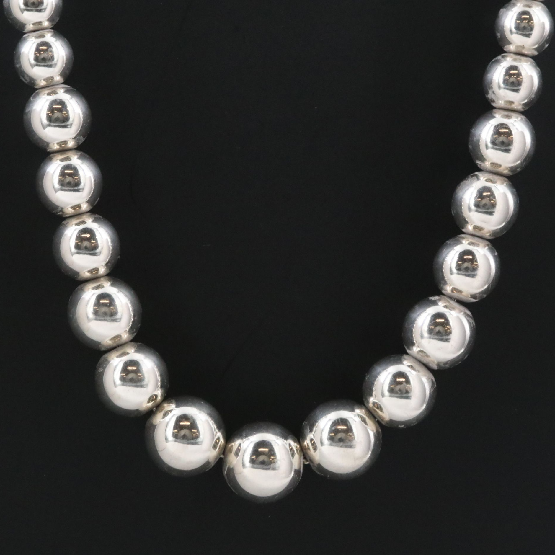 Tiffany & Co. HardWear Sterling Graduated Ball Necklace