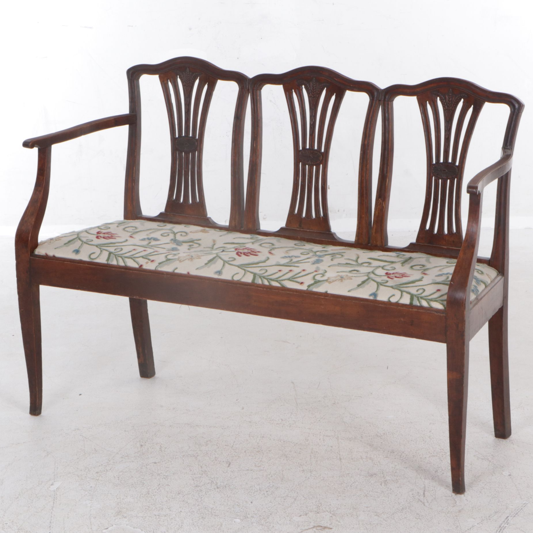 Hepplewhite Style Mahogany Three Wheat Sheaf Seatback Settee, 19th Century