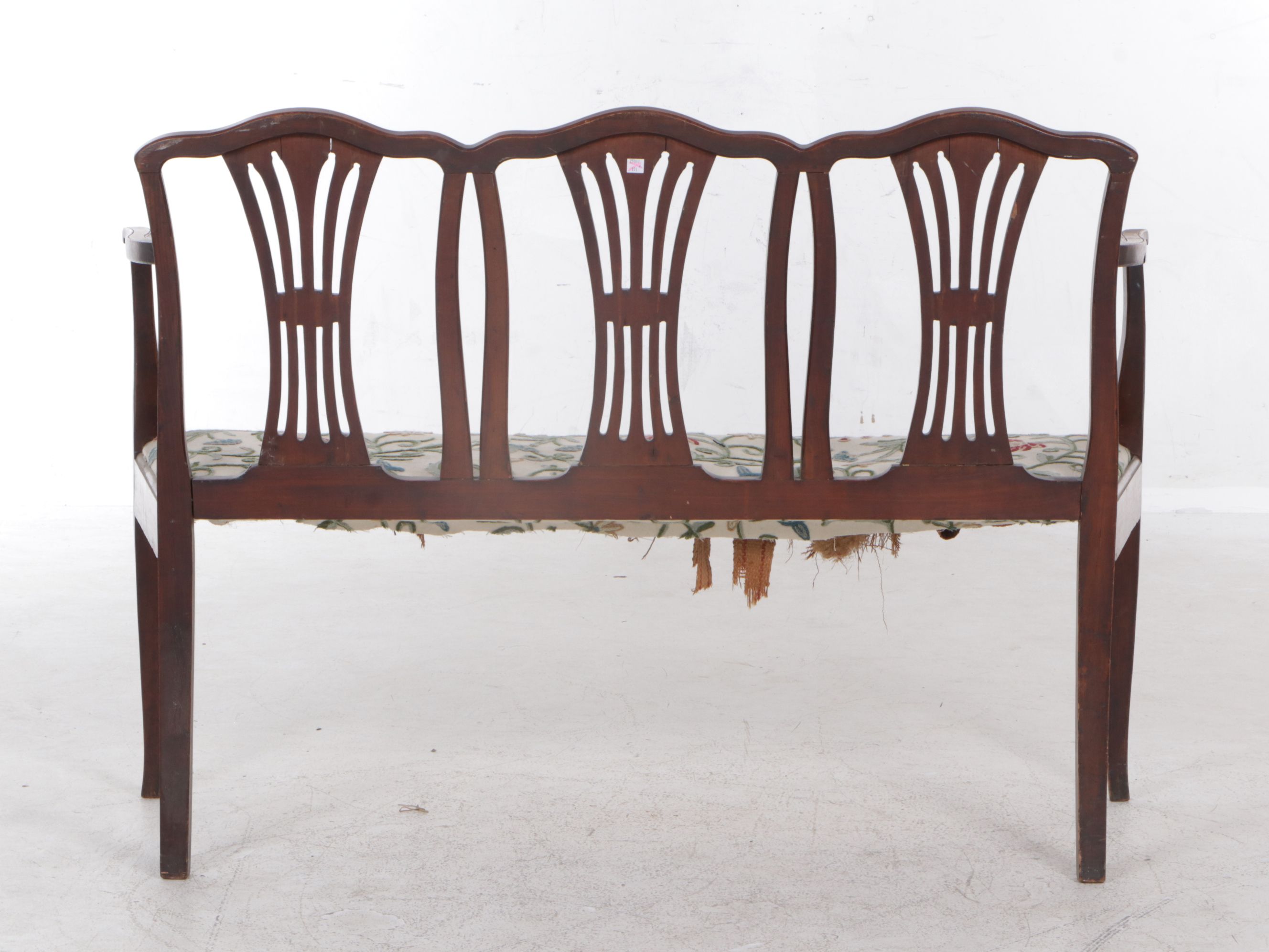 Hepplewhite Style Mahogany Three Wheat Sheaf Seatback Settee, 19th Century