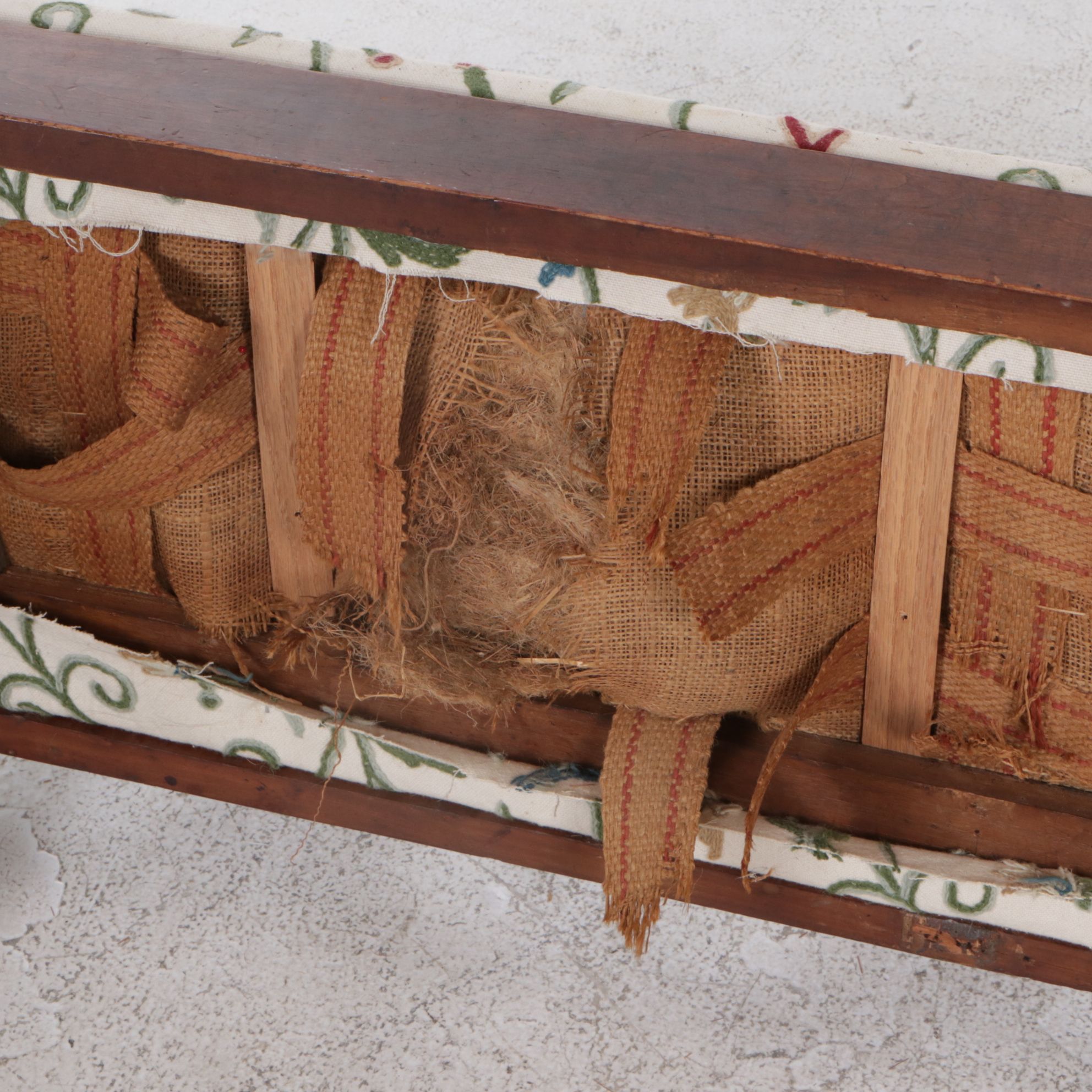 Hepplewhite Style Mahogany Three Wheat Sheaf Seatback Settee, 19th Century