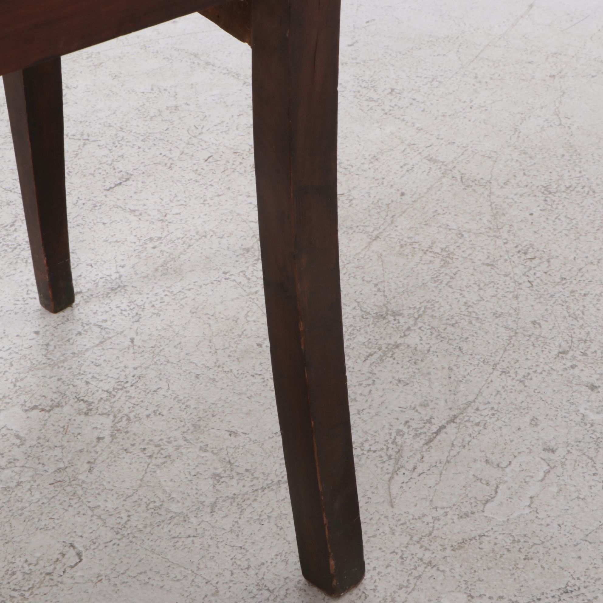 Hepplewhite Style Mahogany Three Wheat Sheaf Seatback Settee, 19th Century