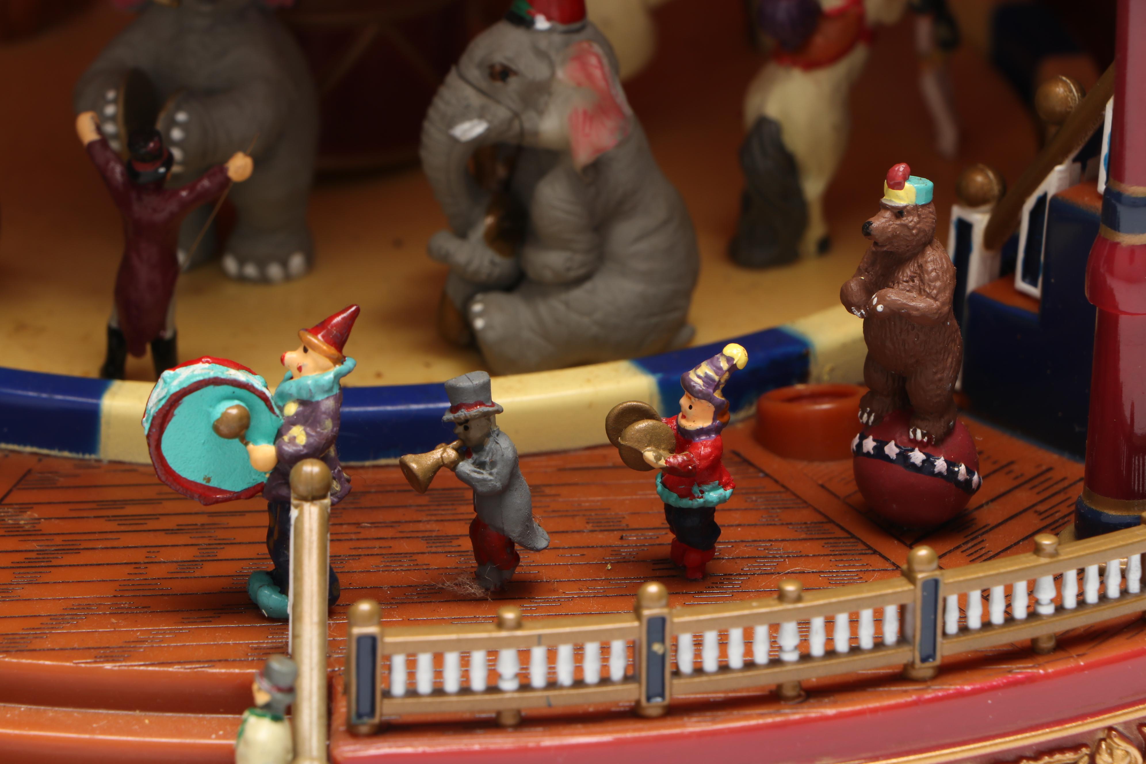 Mr. Christmas "World's Fair" Animated Big Top Circus Tent, 2011