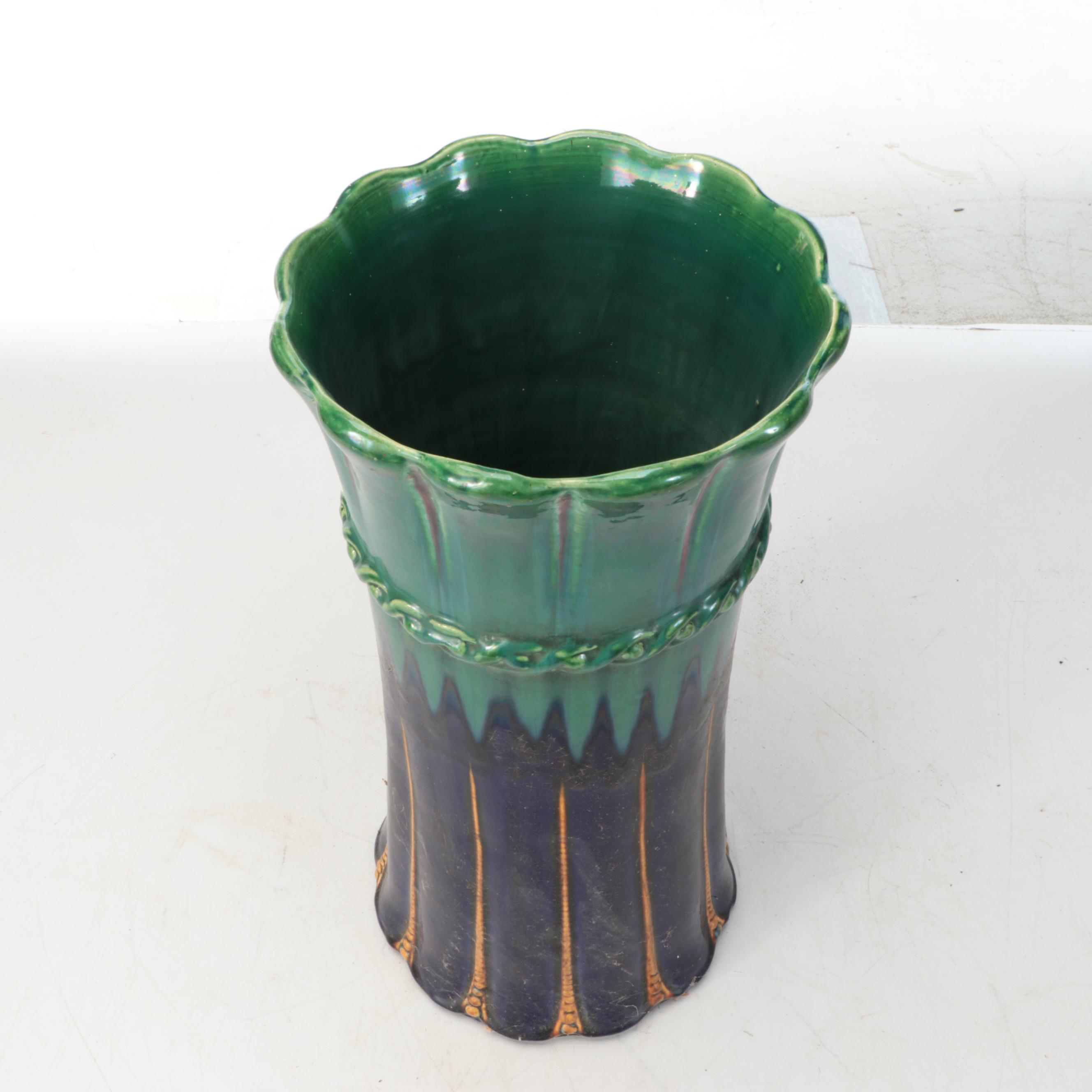 Arts and Crafts Style Matte Glaze Ceramic Umbrella Stand