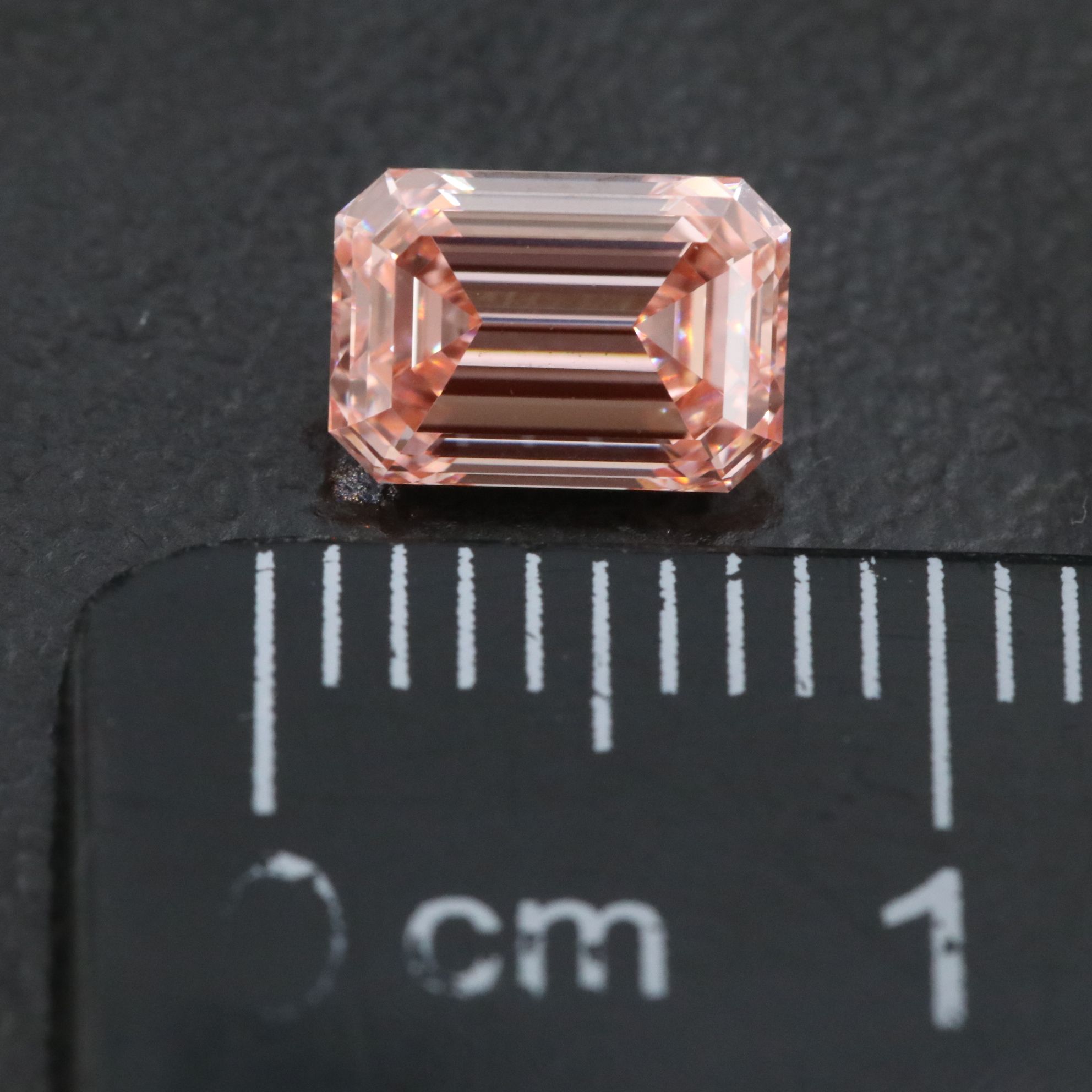 Loose 1.01 CT Lab Grown Fancy Pink Diamond with IGI Report