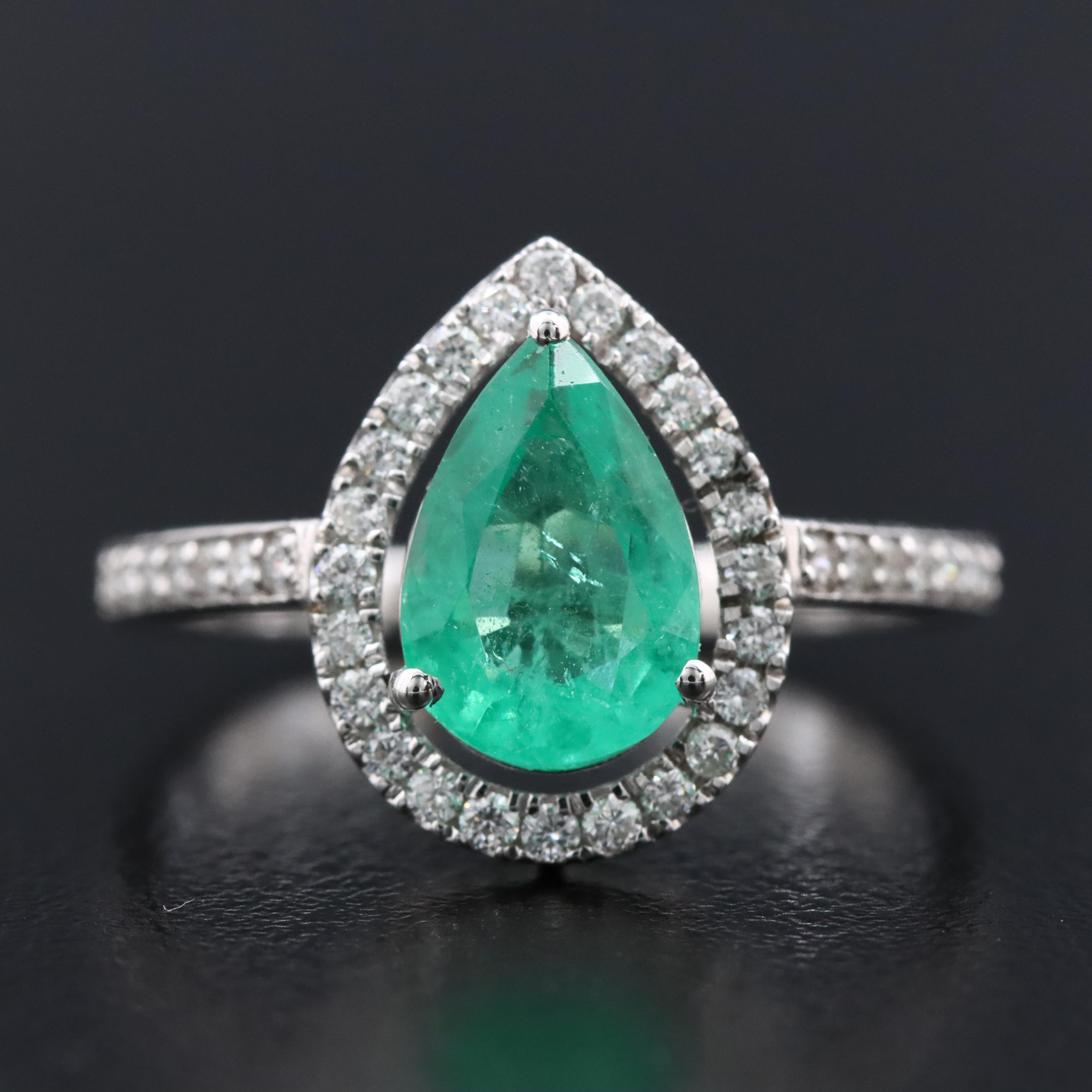 18K 1.29 CT Emerald and Diamond Ring