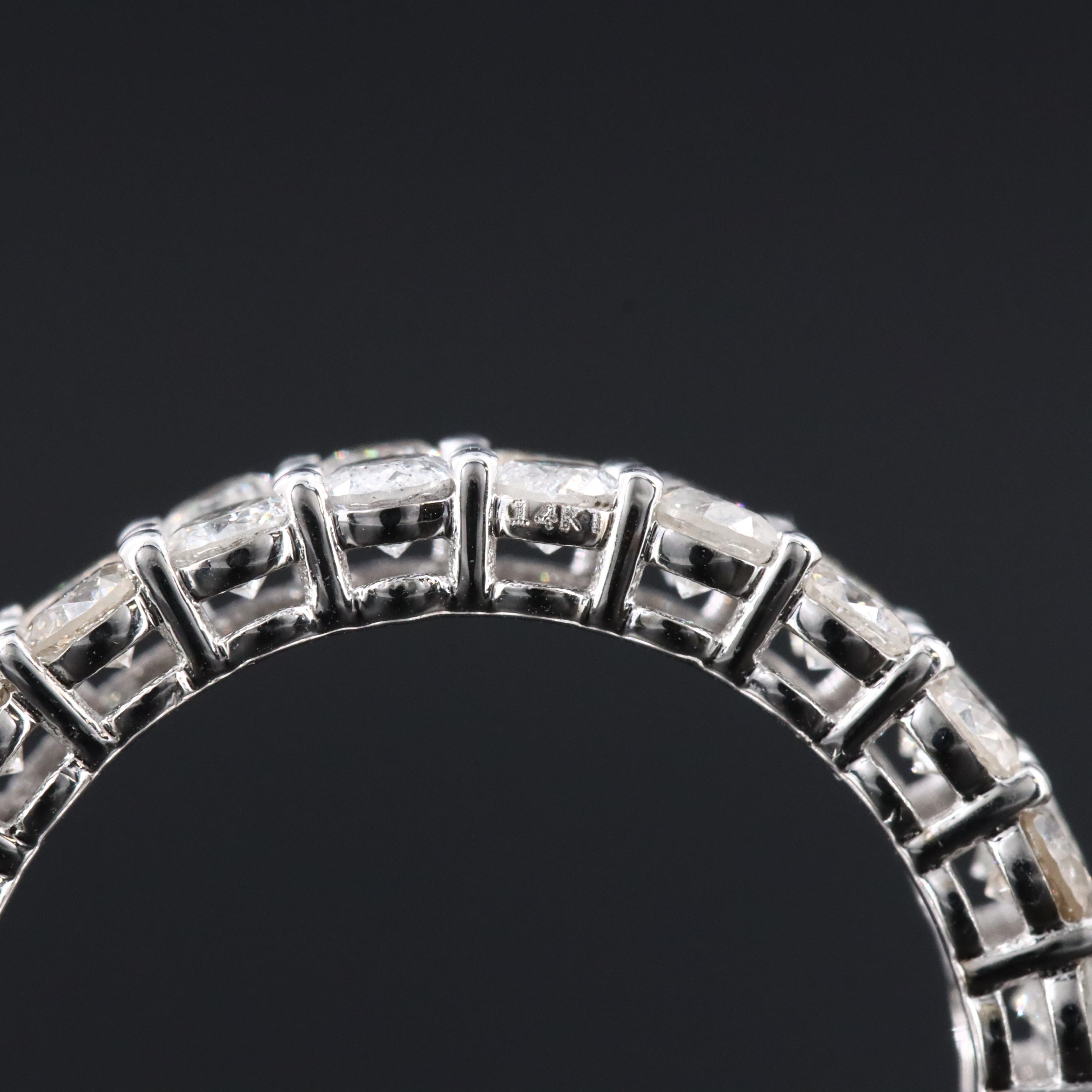 14K 3.05 CTW Diamond Eternity Band