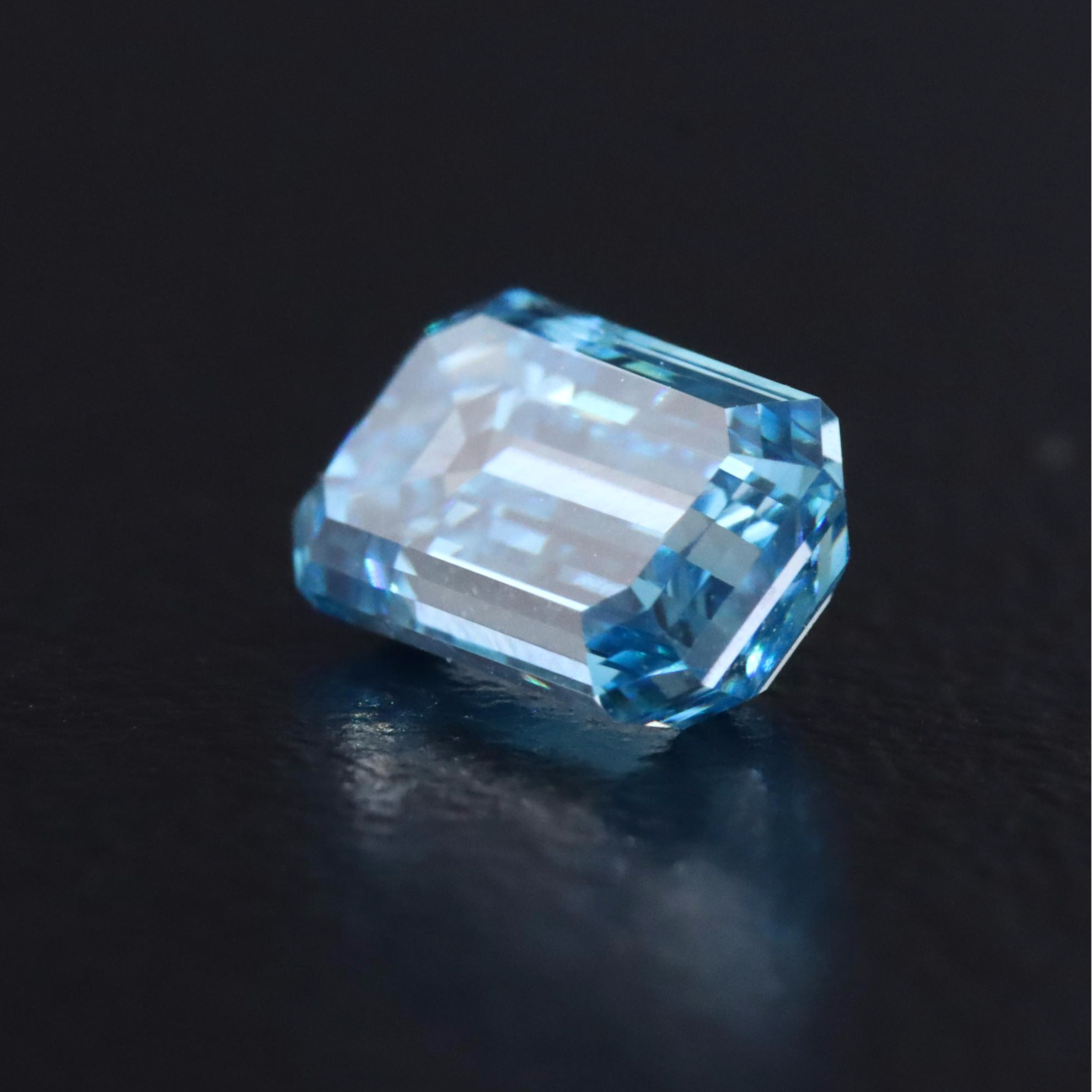 Loose 1.04 CT Fancy Vivid Blue Lab Grown Diamond with IGI Report