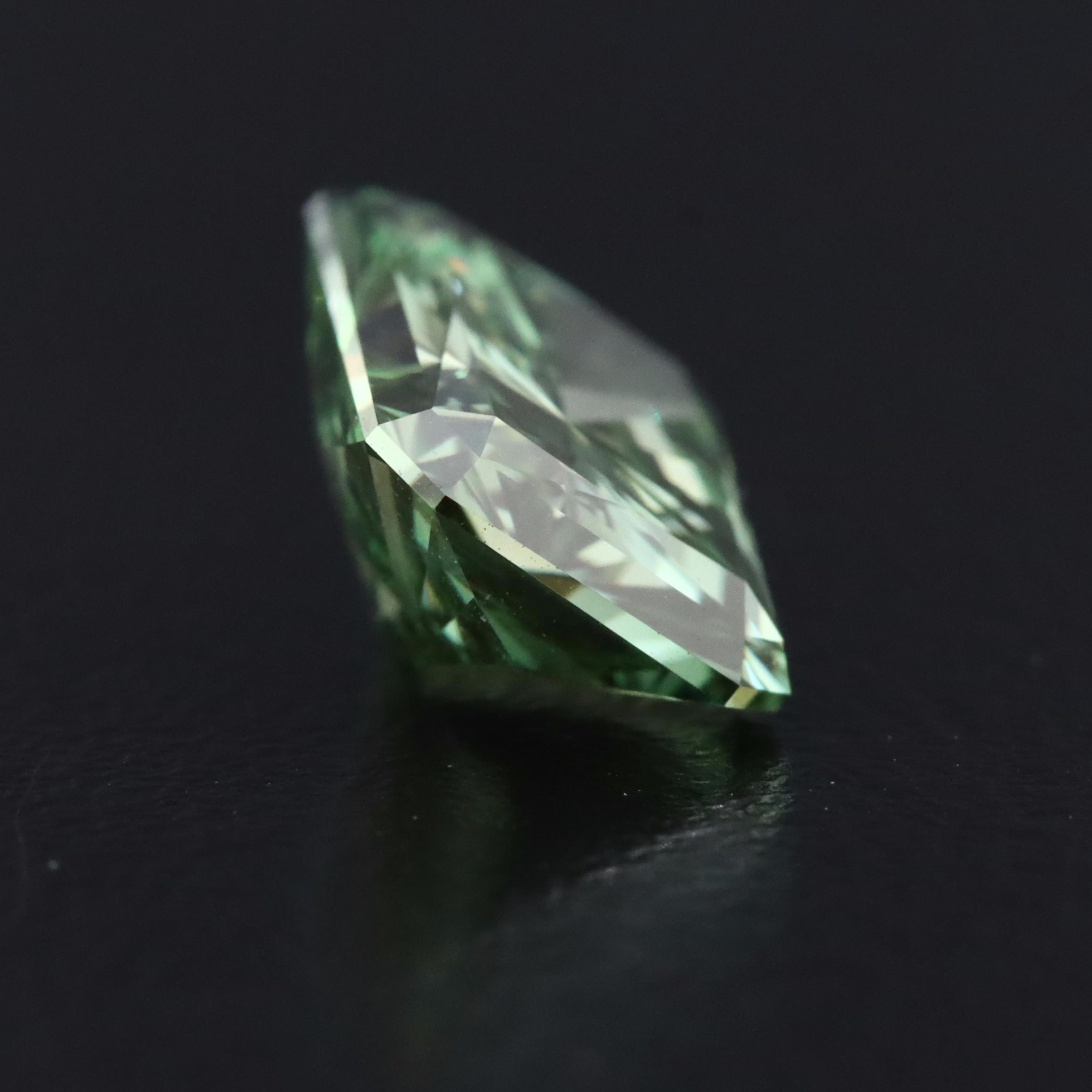 Loose 3.10 CT Fancy Vivid Green Lab Grown Diamond with IGI Report