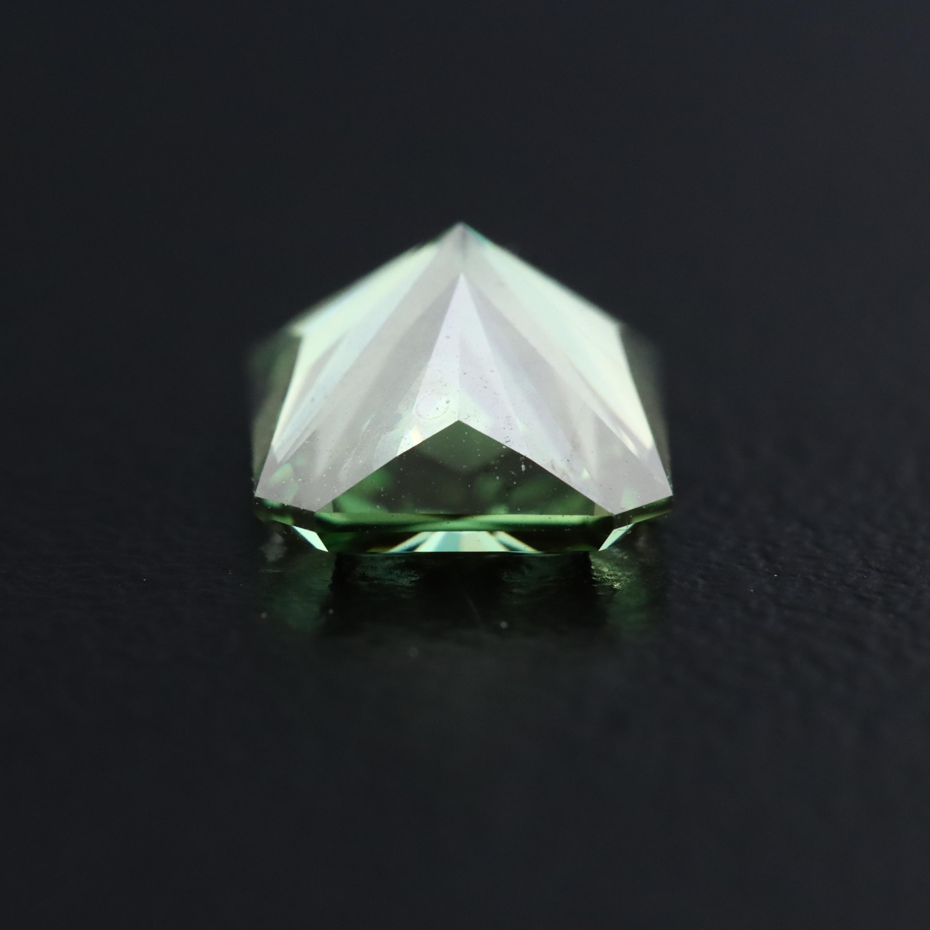 Loose 3.10 CT Fancy Vivid Green Lab Grown Diamond with IGI Report