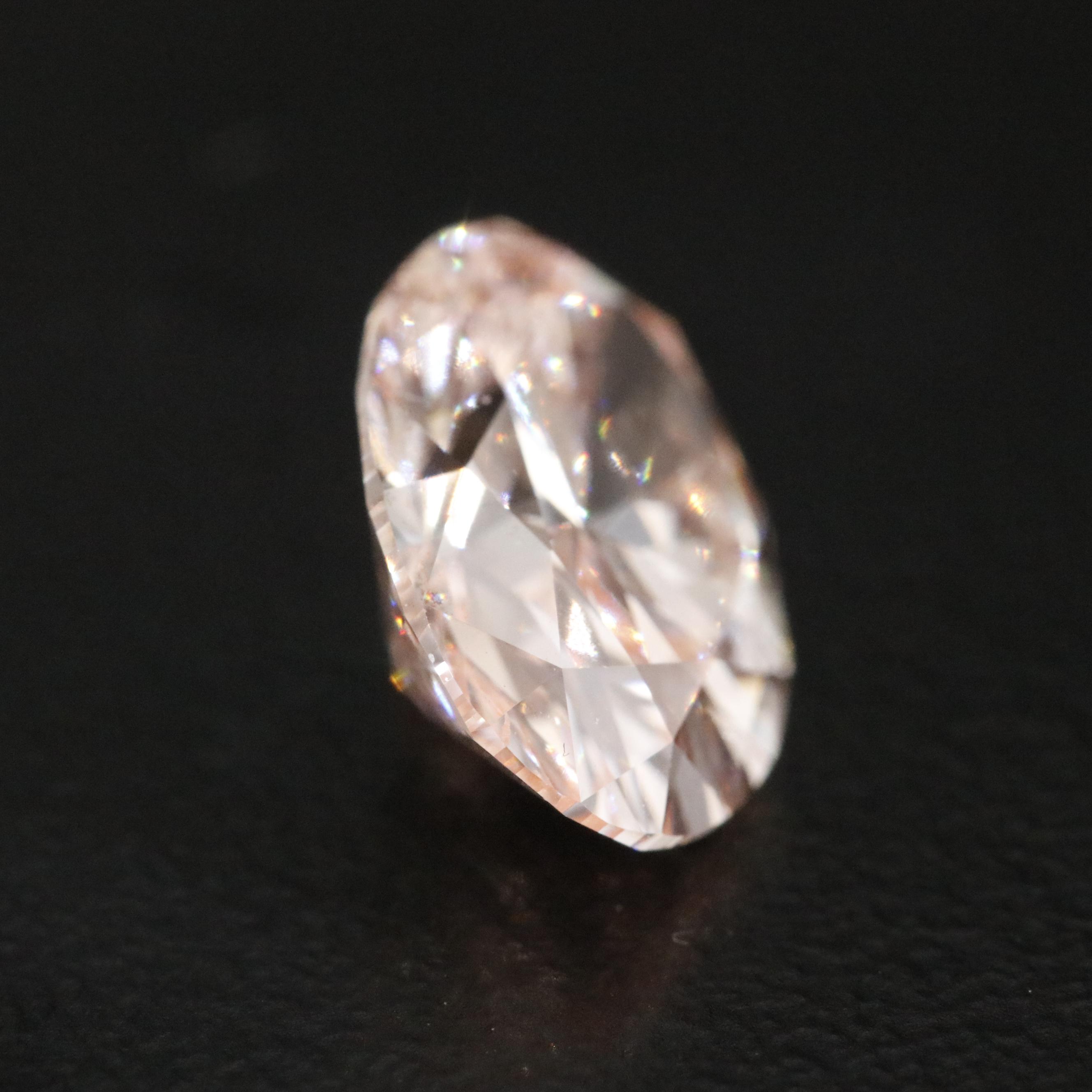 Loose 3.03 CT Fancy Vivid Pink Lab Grown Diamond with IGI Report