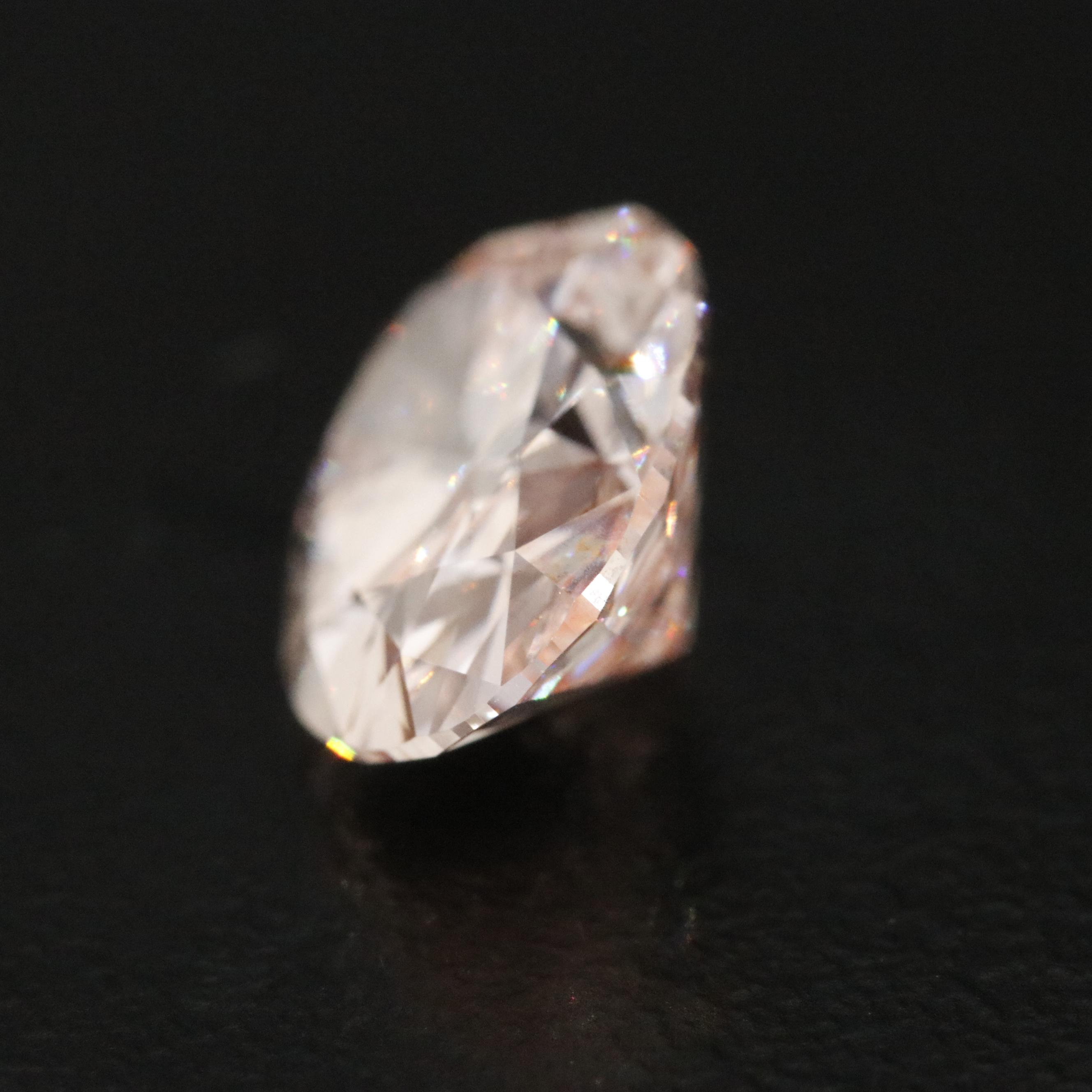 Loose 3.03 CT Fancy Vivid Pink Lab Grown Diamond with IGI Report