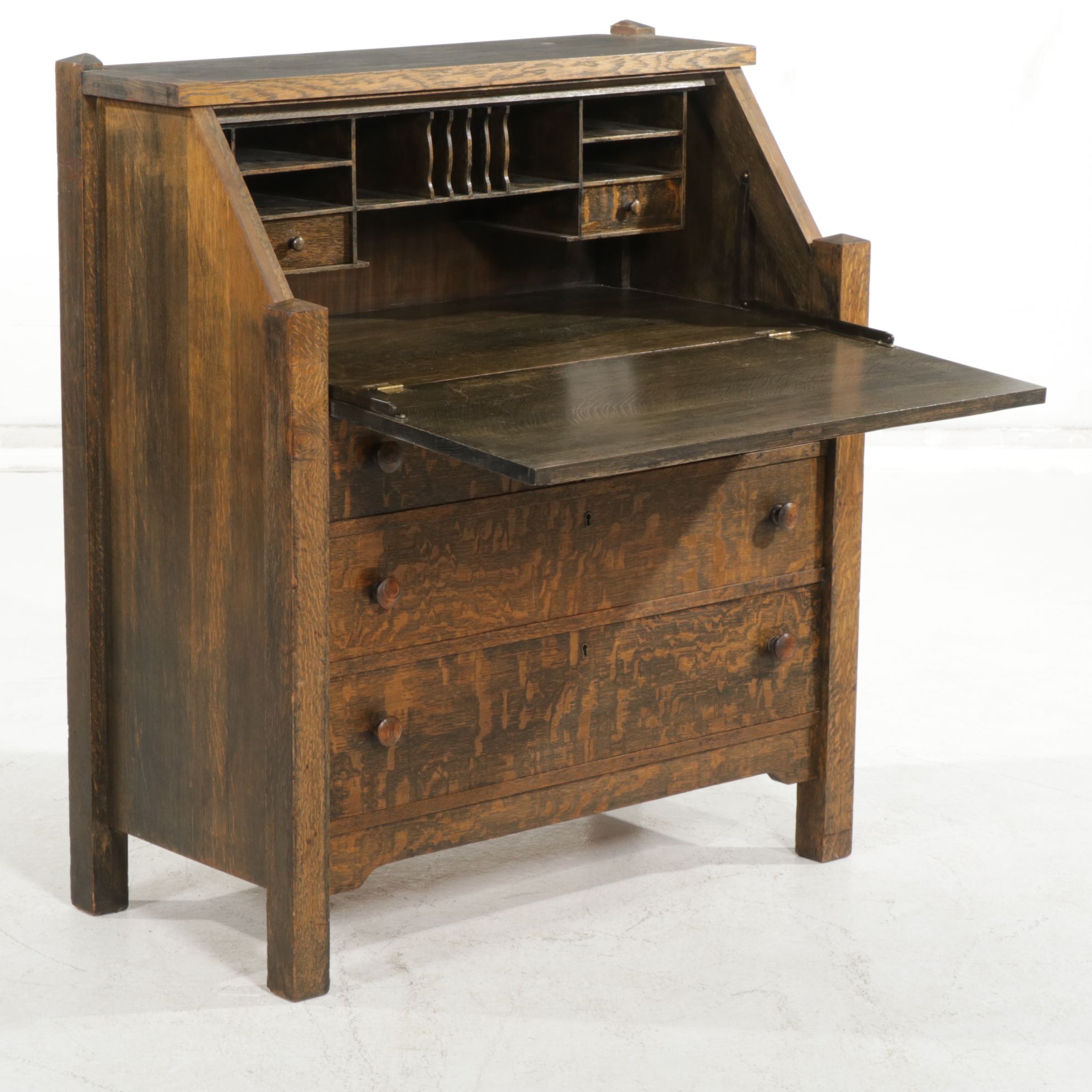 Craftsman Quartersawn Oak Fall-Front Desk, Early 20th Century