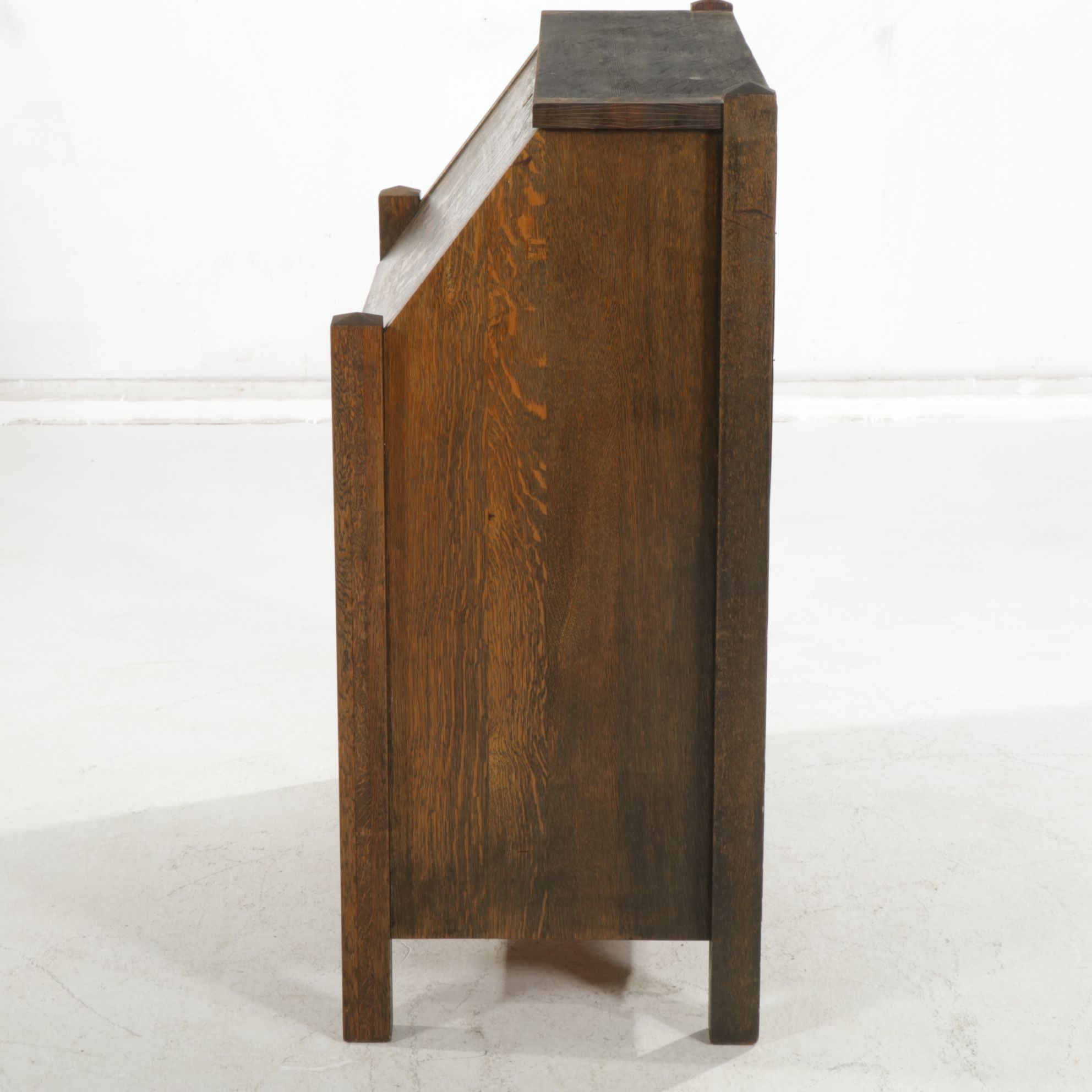 Craftsman Quartersawn Oak Fall-Front Desk, Early 20th Century