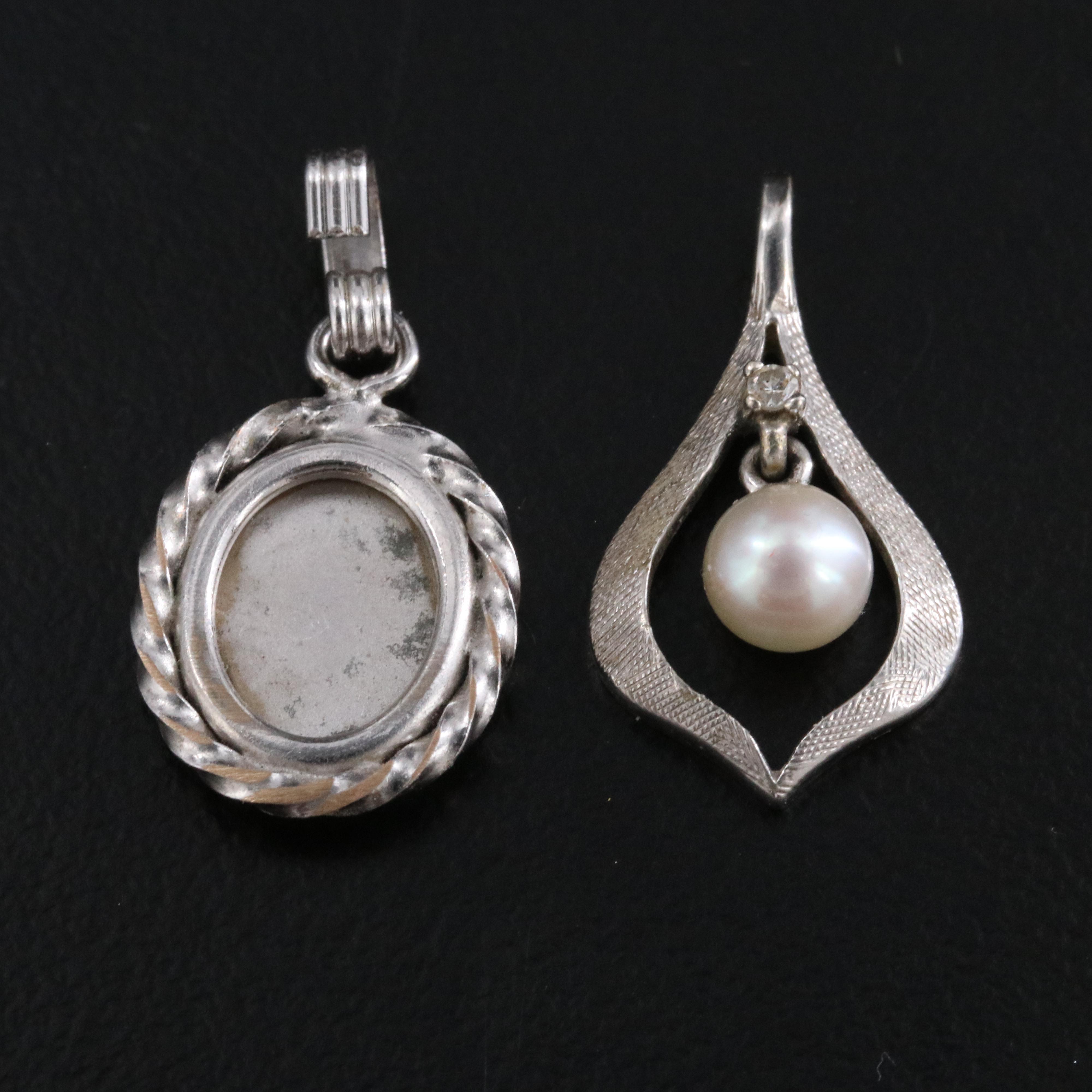 Vintage 14K Pearl and Diamond with Oval Diamond Accented Pendant