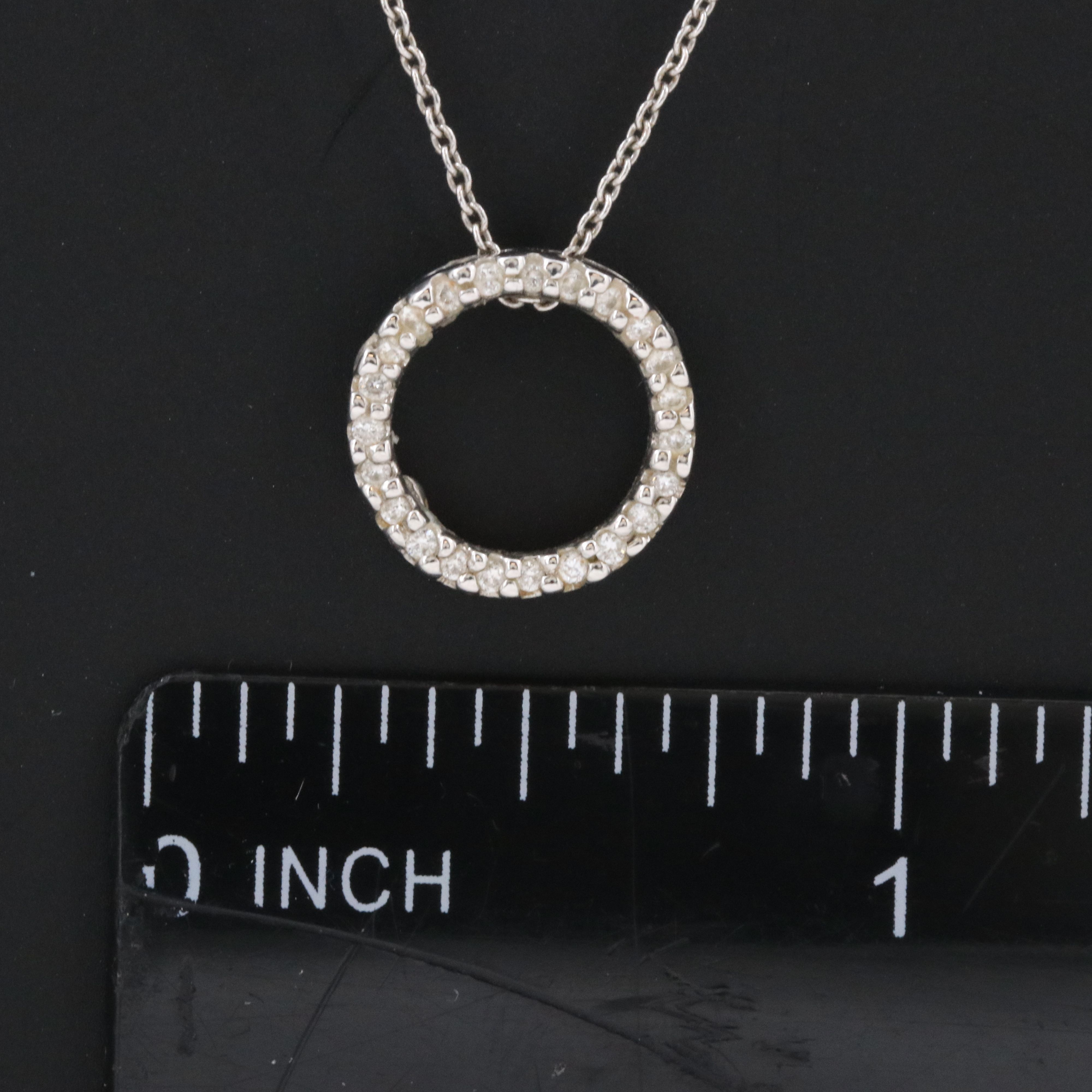 Roberto Coin Tiny Treasures 18K Diamond Circle Necklace