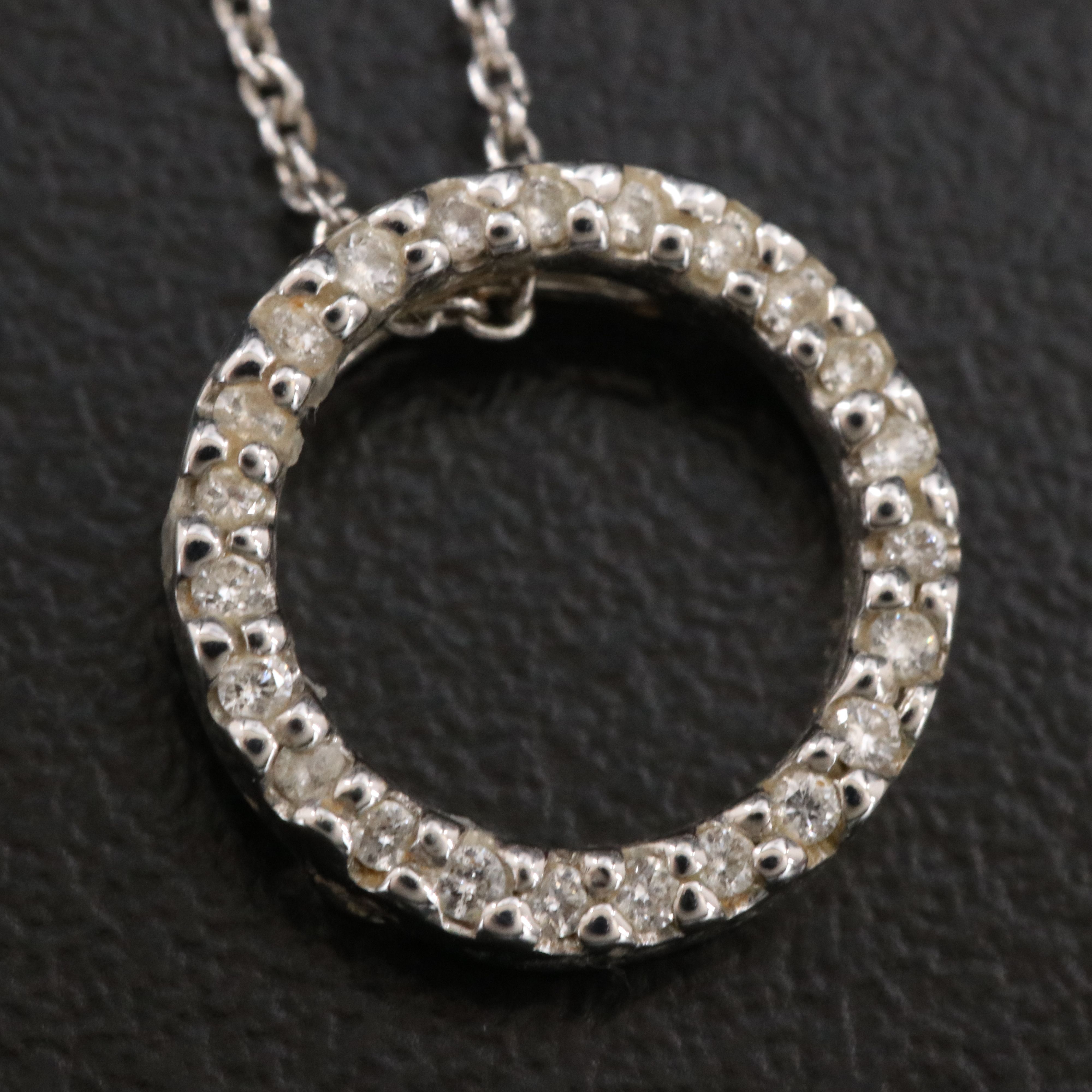 Roberto Coin Tiny Treasures 18K Diamond Circle Necklace