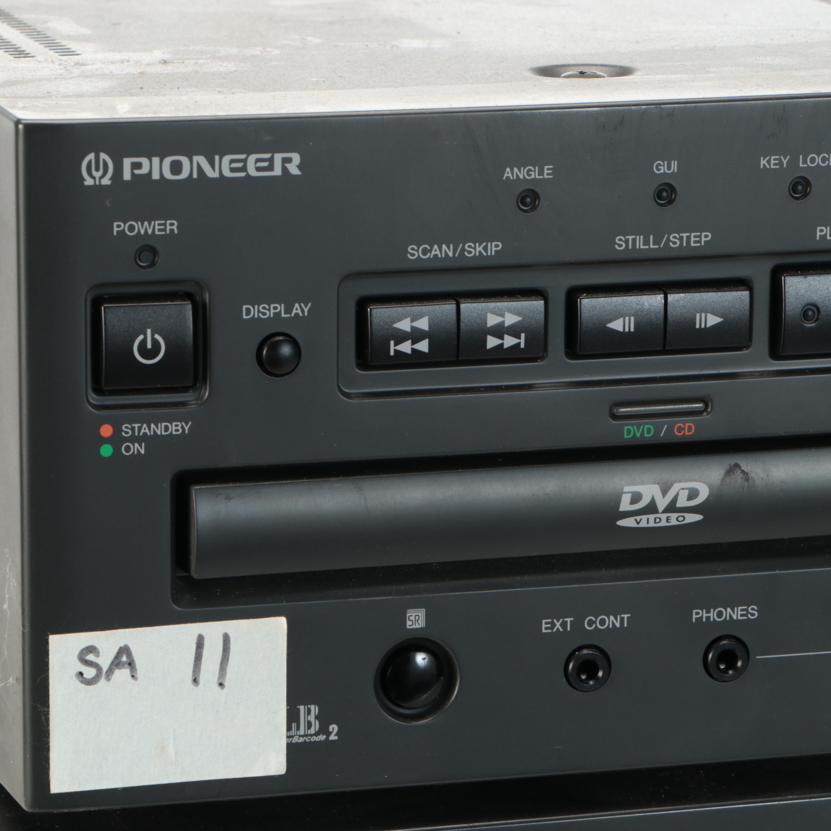 Pioneer V7200D Industrial DVD Players