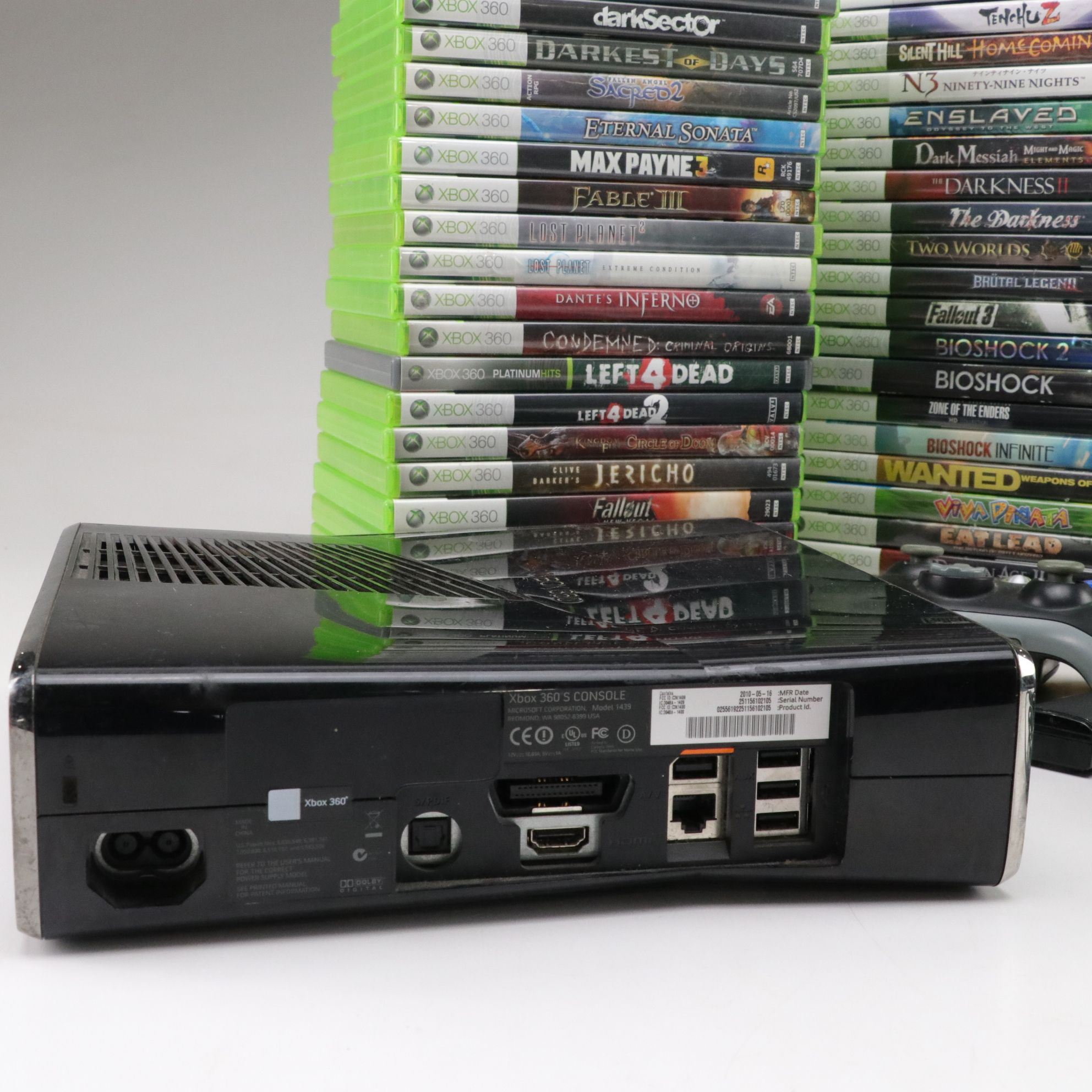 Microsoft XBOX 360 S Console & Game Collection