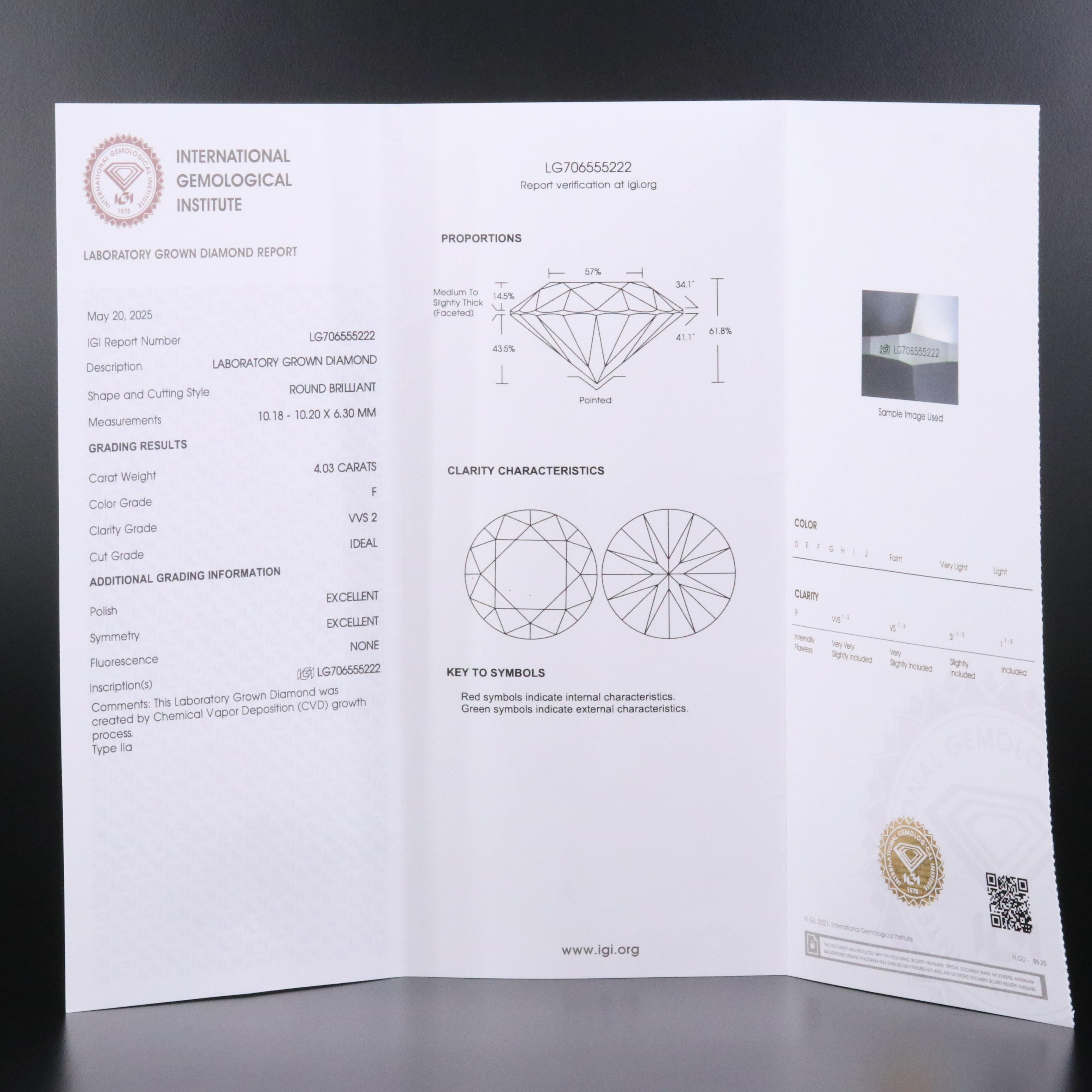 18K 4.03 CT Lab Grown Diamond Solitaire Ring with IGI Report