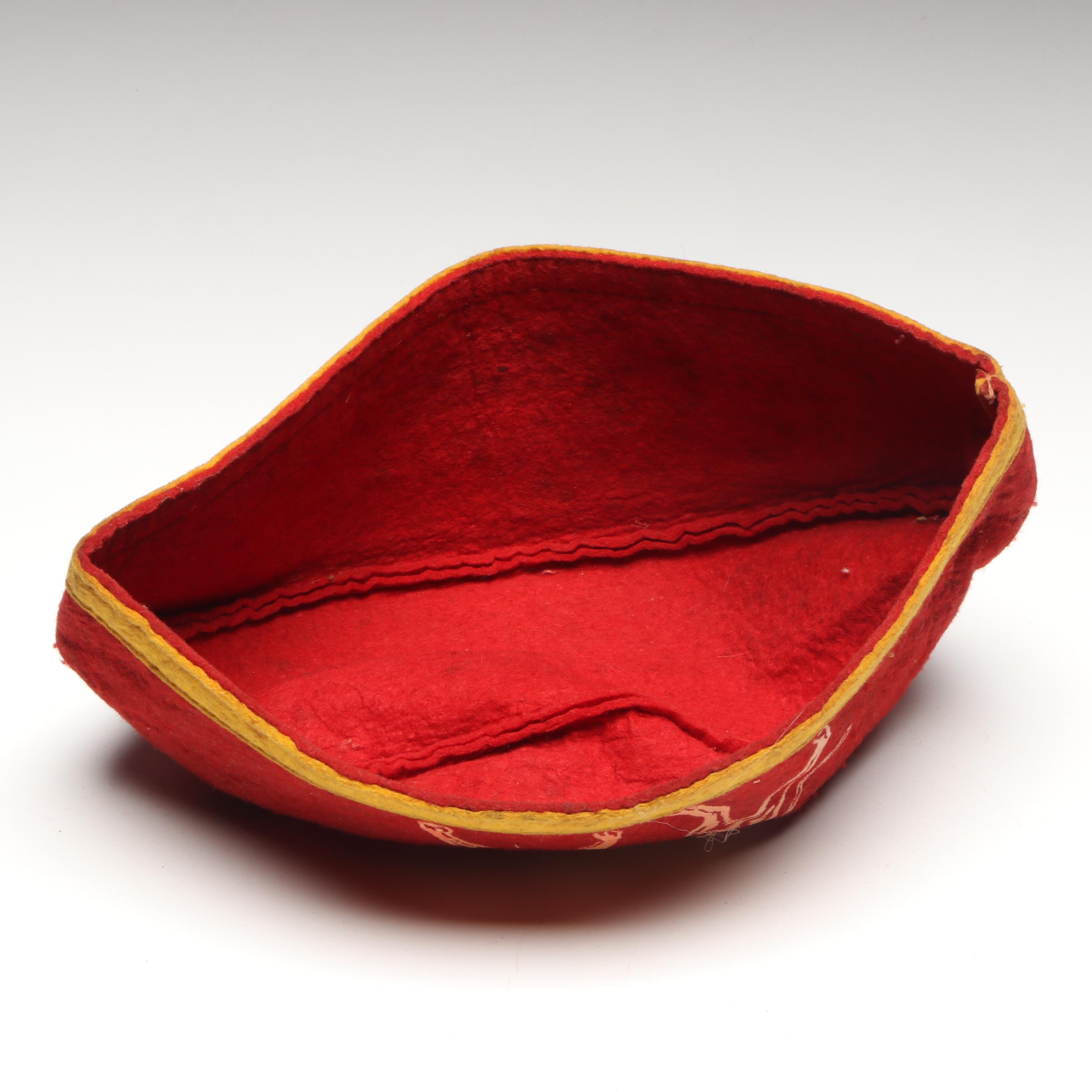 Cincinnati Zoo Felt Pennant Souvenir Flags with Cap, Mid-20th Century