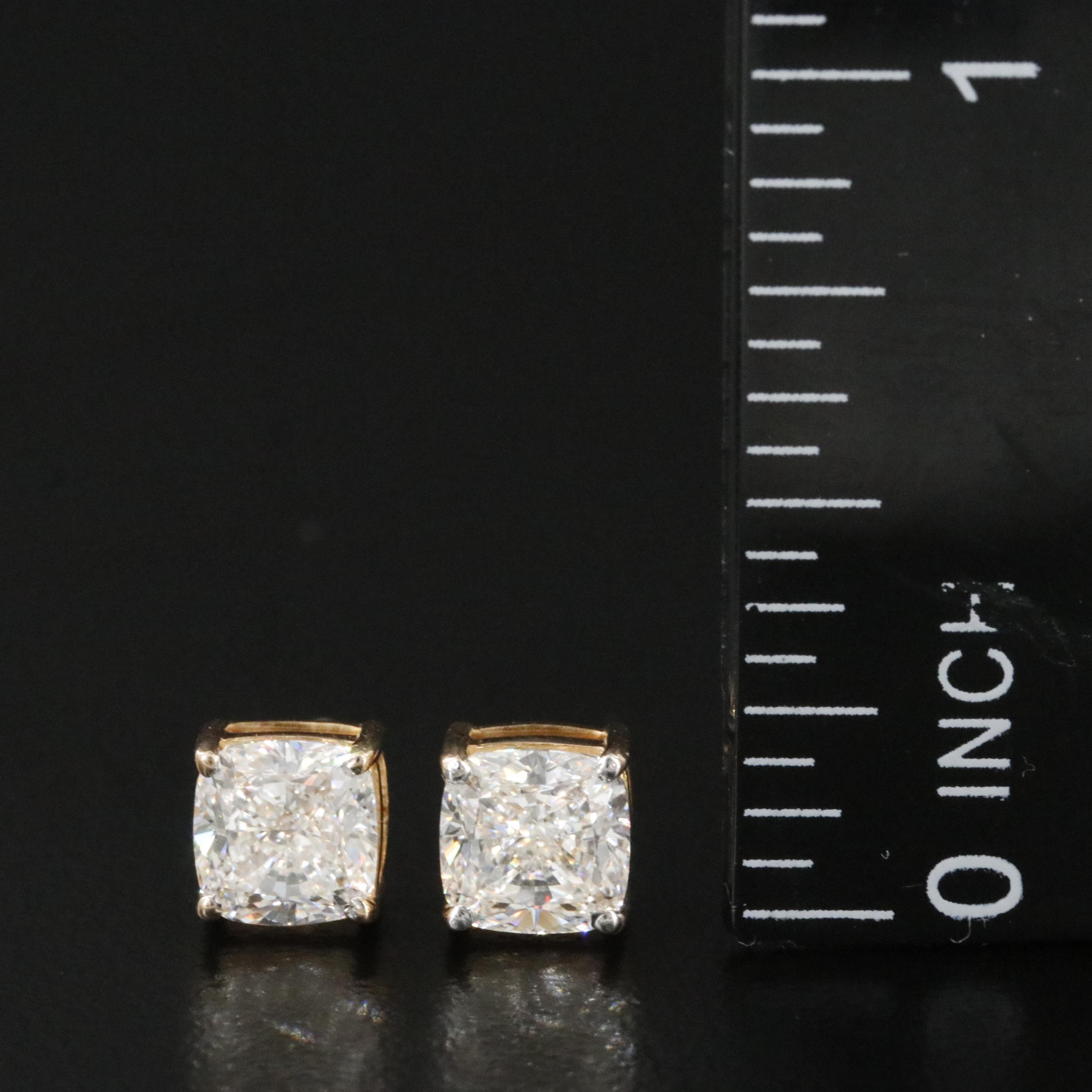 18K 2.01 CTW Diamond Stud Earrings with GIA Reports