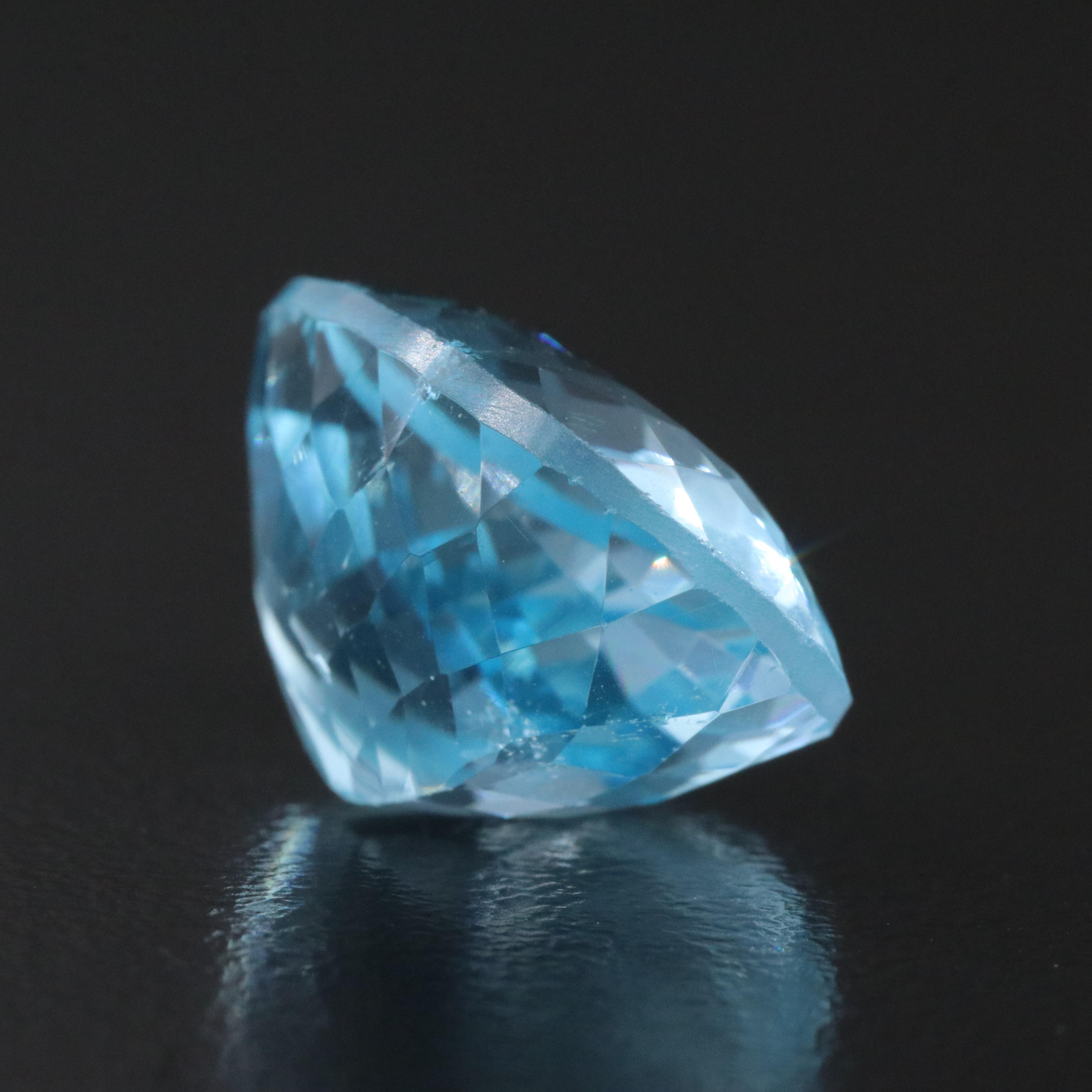 Loose 18.33 CT Swiss Blue Topaz