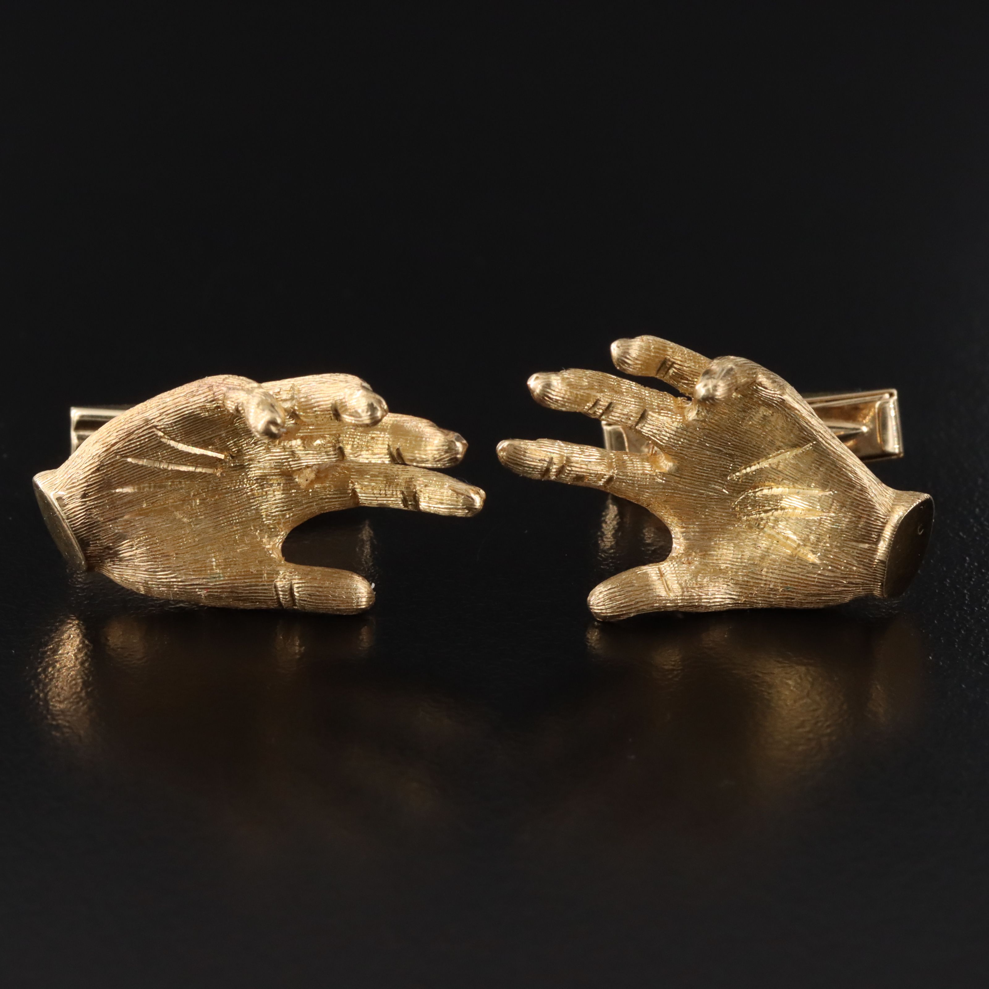 14K Posed Hand Cufflinks