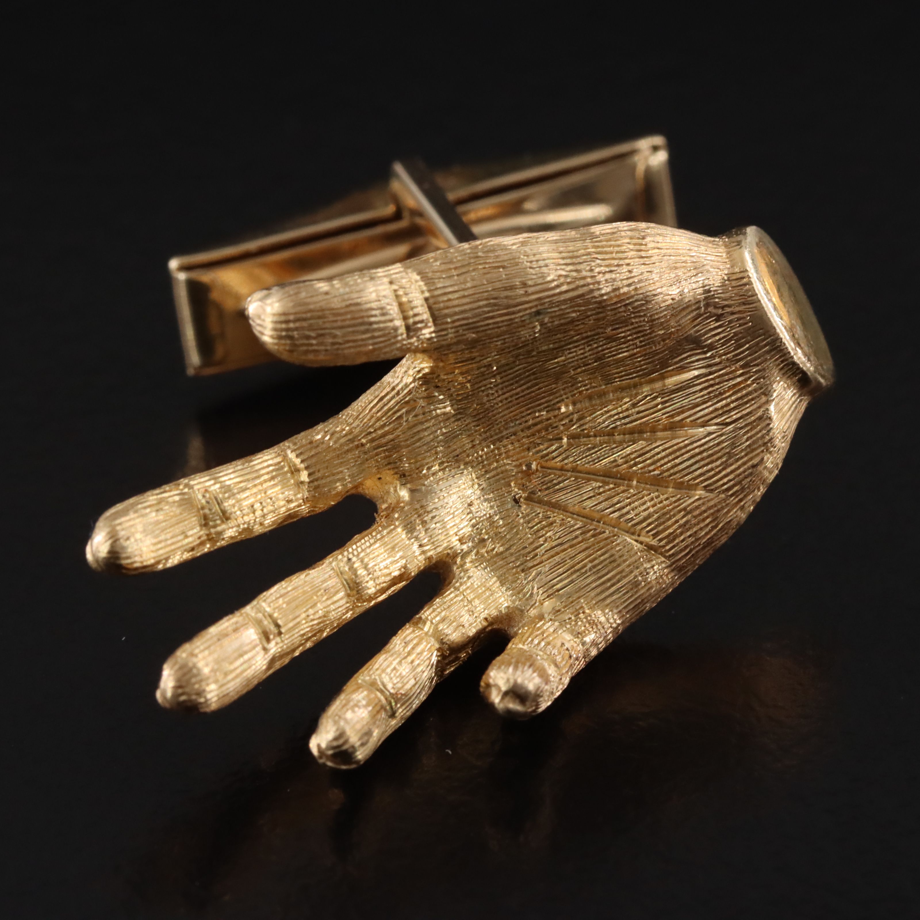 14K Posed Hand Cufflinks