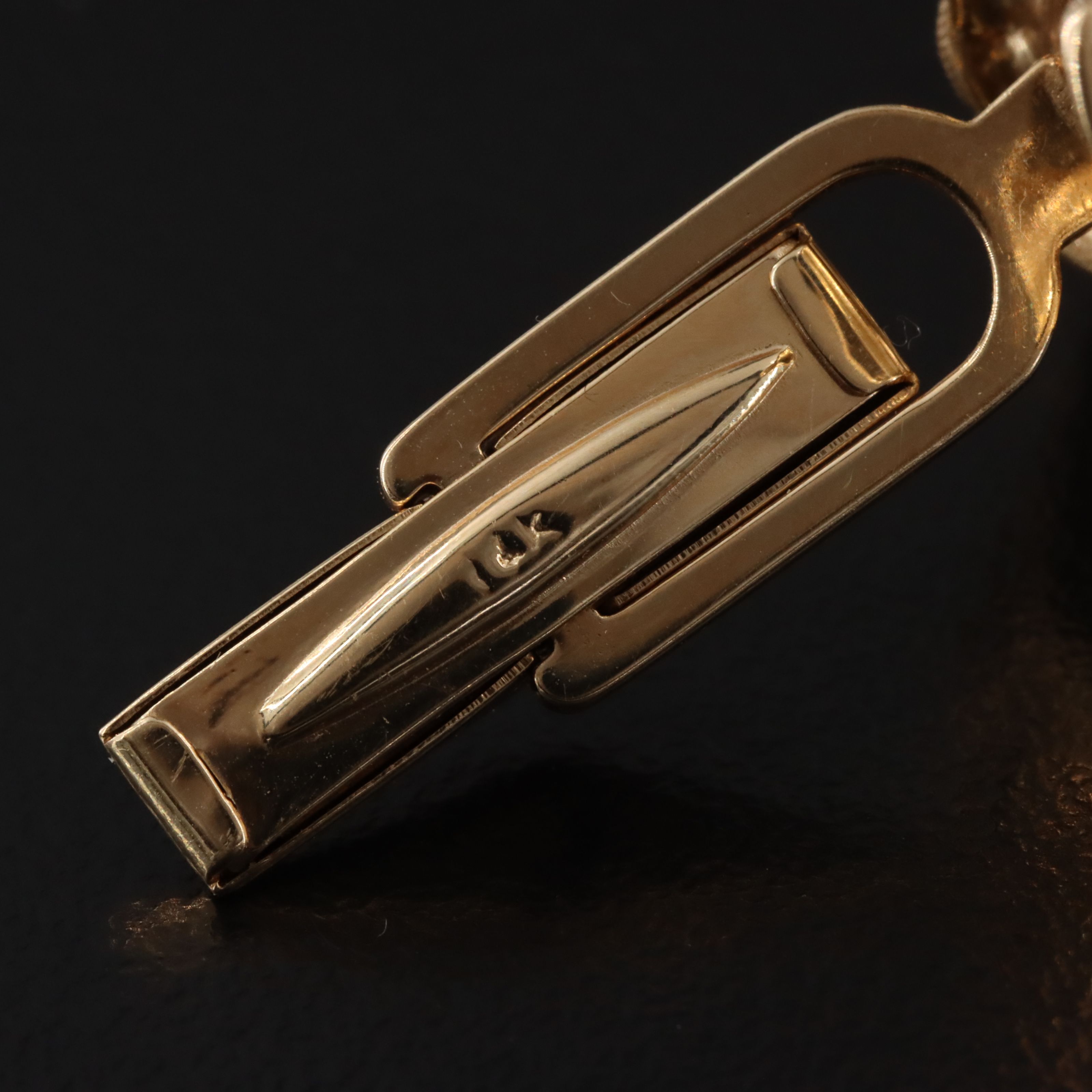 14K Posed Hand Cufflinks