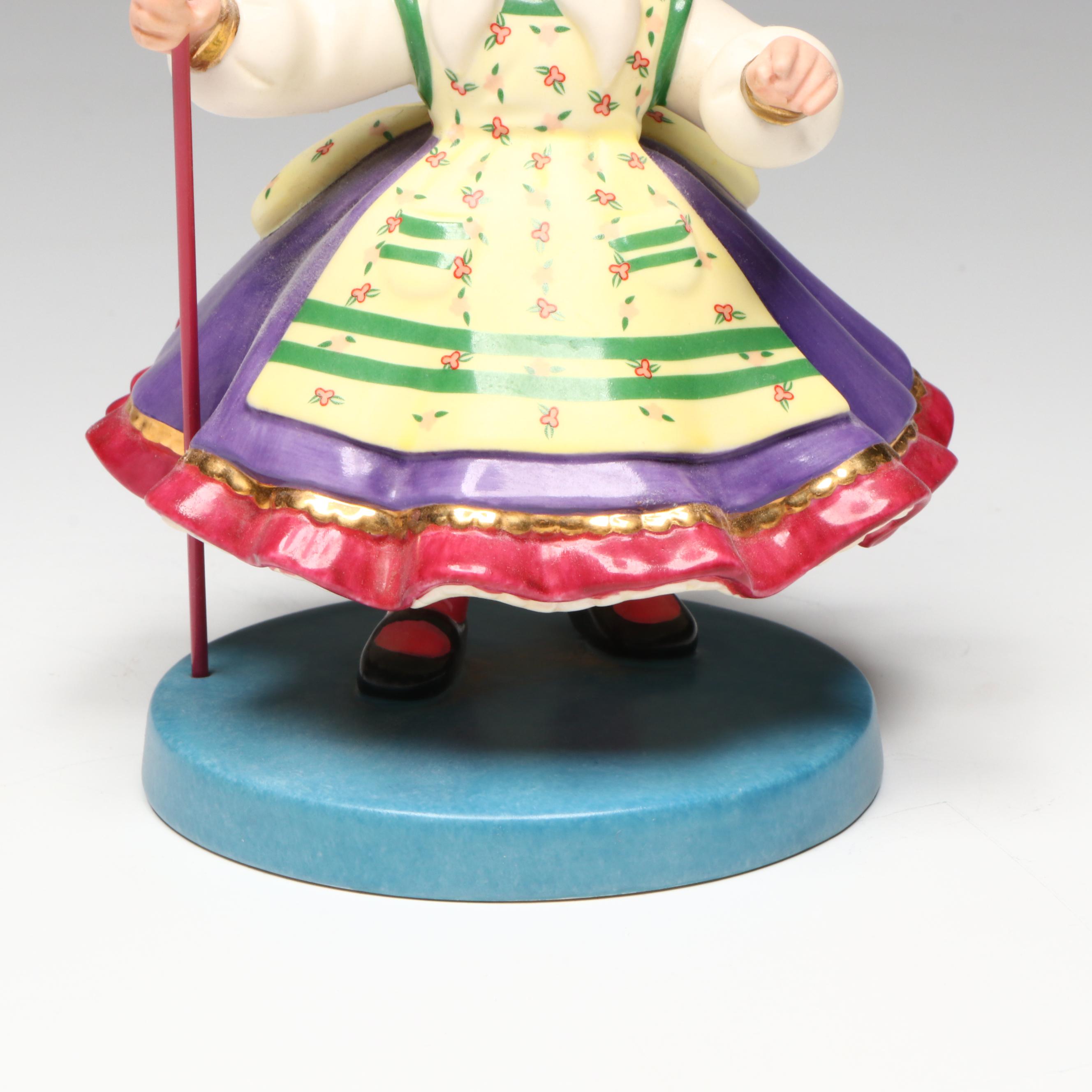 Disney It's a Small World after all "Gathering Friends" and "Goose" Figurines