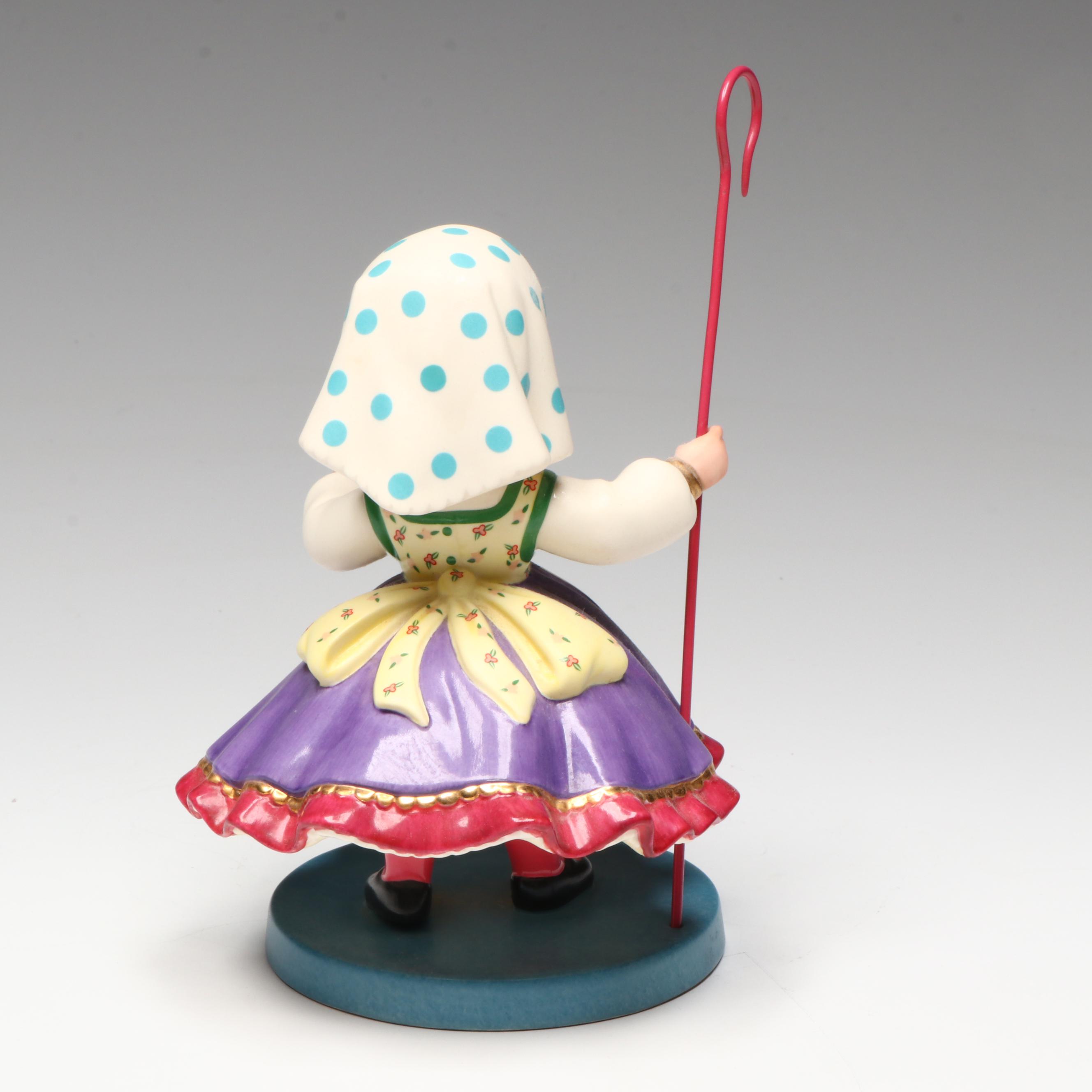 Disney It's a Small World after all "Gathering Friends" and "Goose" Figurines