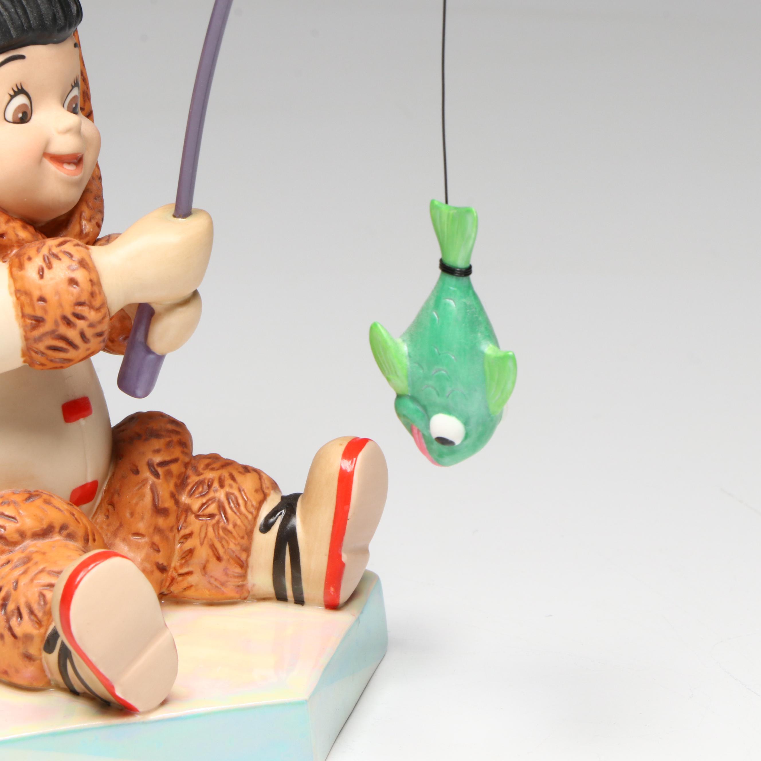 Disney It's a Small World after all "Arctic Fun" and "Igloo" North Pole Figures